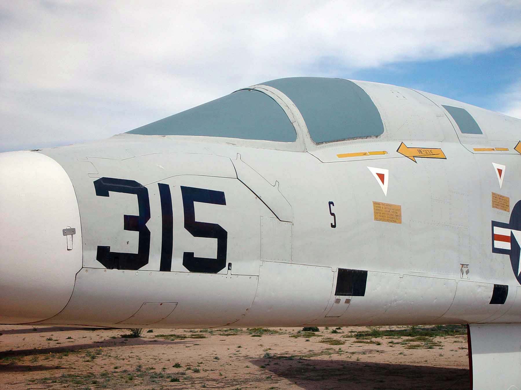 RA-5C Vigilante Walk Around Photo 003