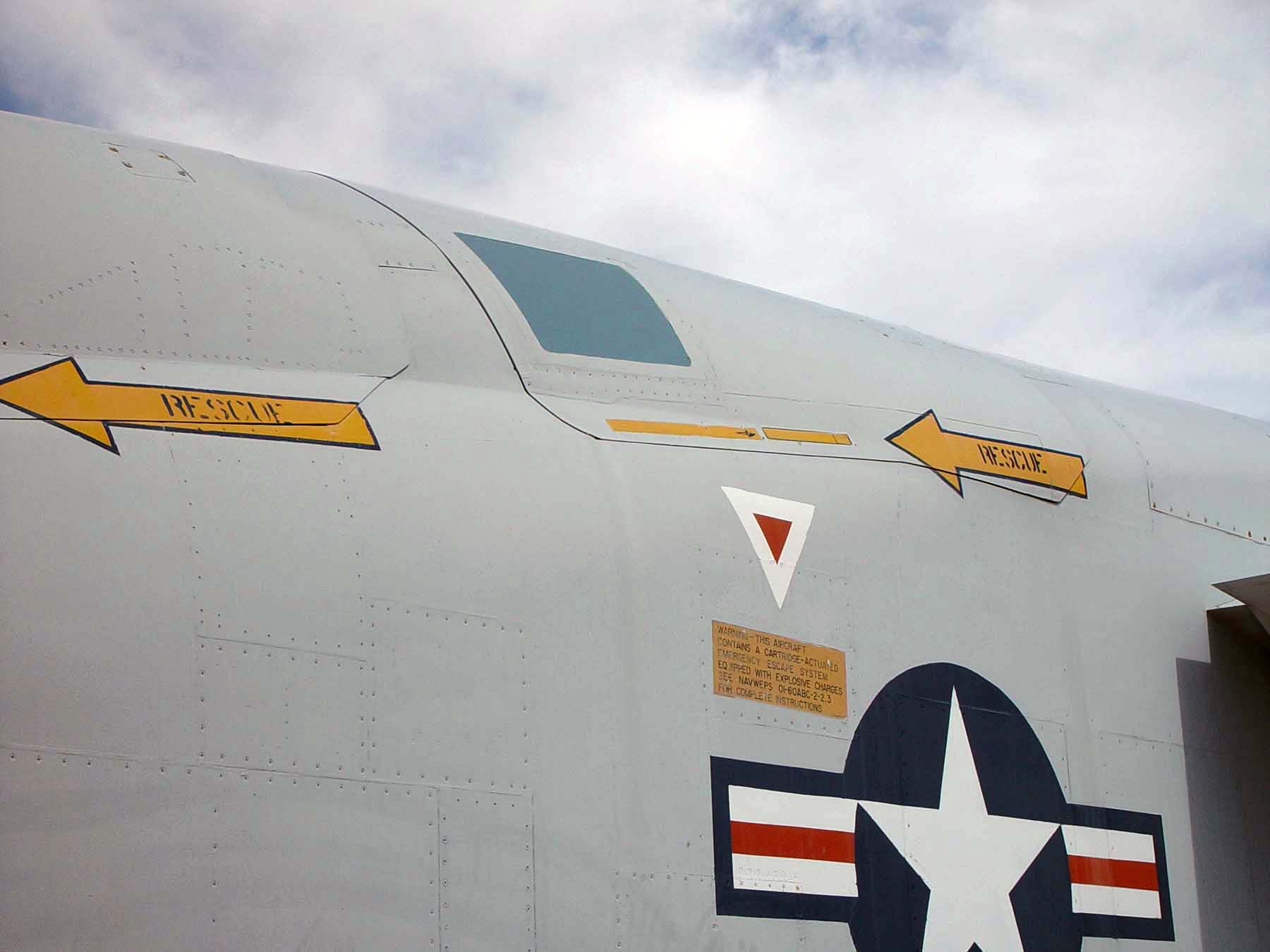 RA-5C Vigilante Walk Around Photo 004