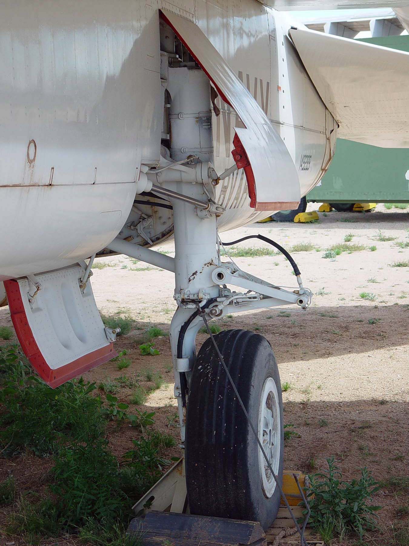 RA-5C Vigilante Walk Around Photo 011