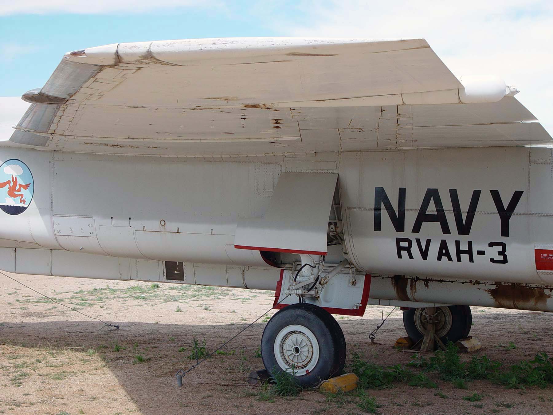 RA-5C Vigilante Walk Around Photo 016