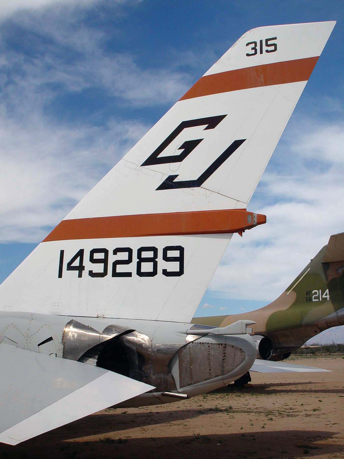 RA-5C Vigilante Walk Around Photo 018