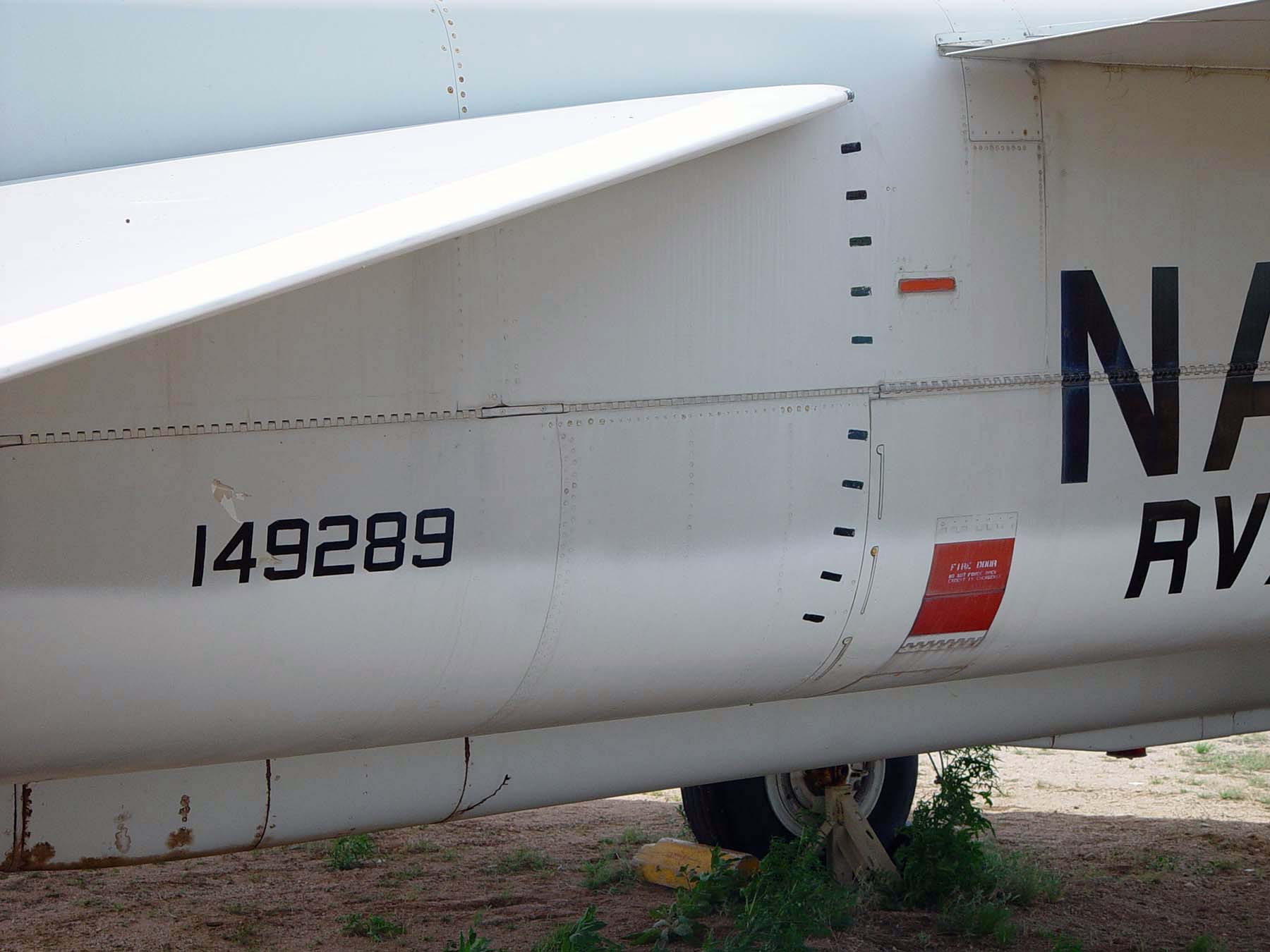 RA-5C Vigilante Walk Around Photo 024