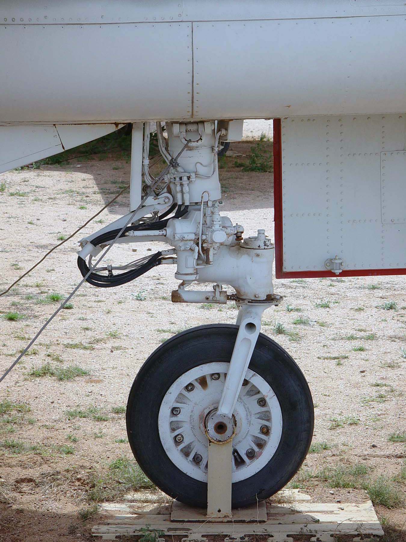 RA-5C Vigilante Walk Around Photo 030