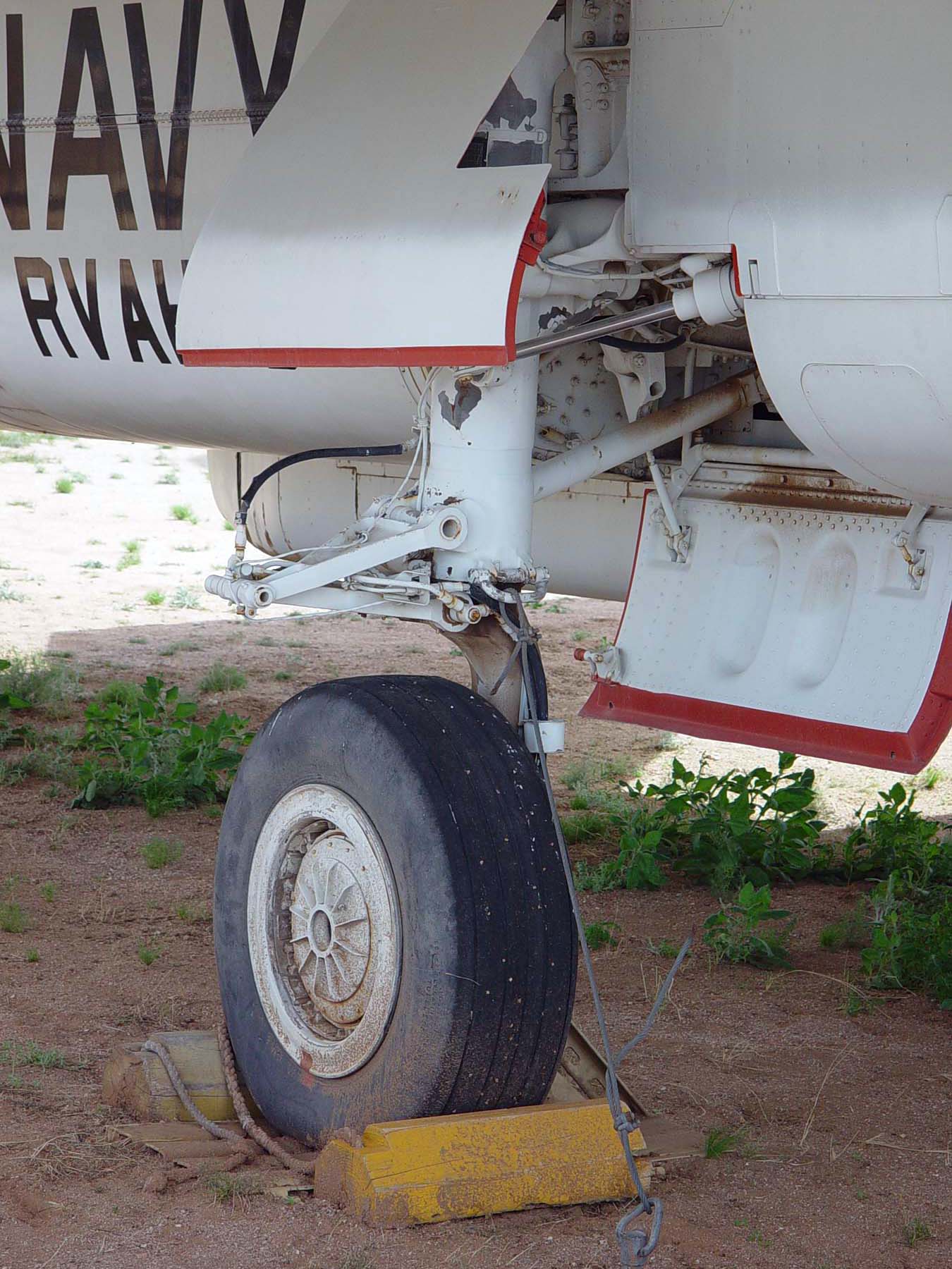 RA-5C Vigilante Walk Around Photo 031