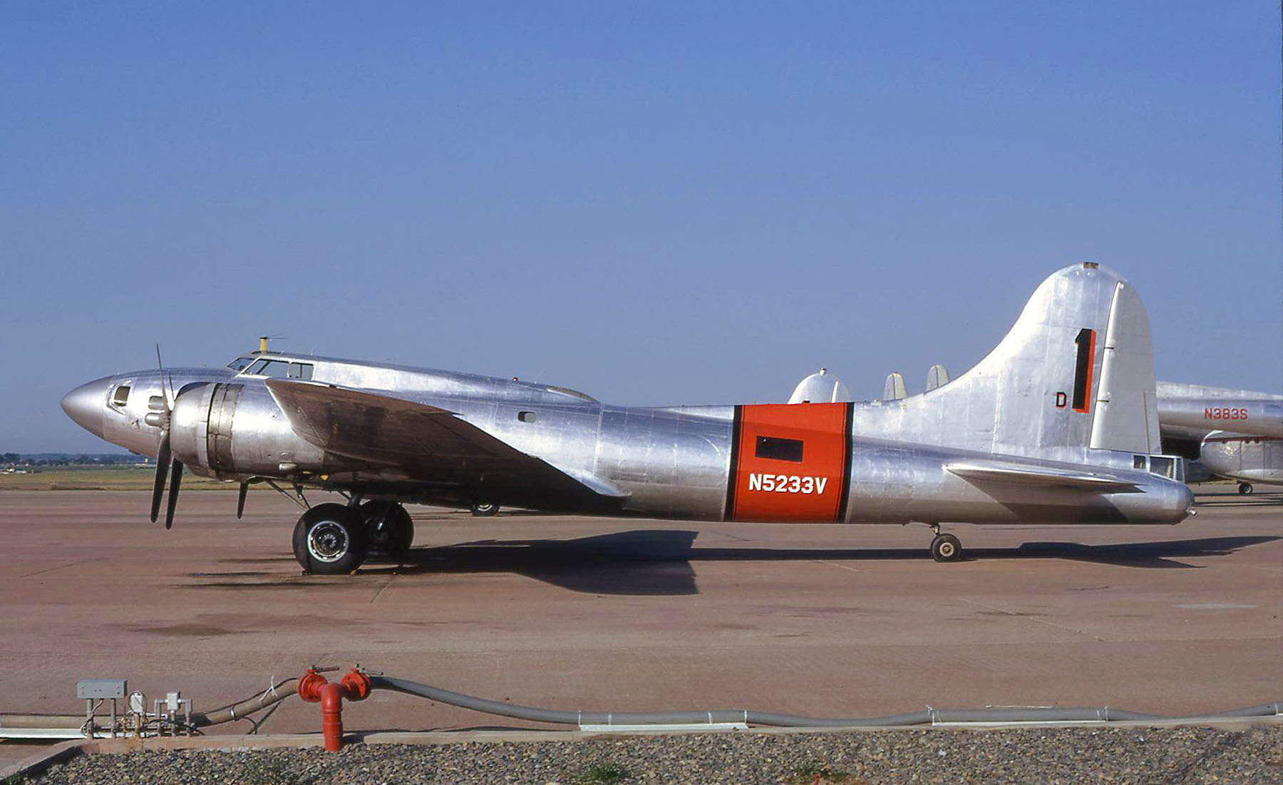 Boeing B-17 Photo 004