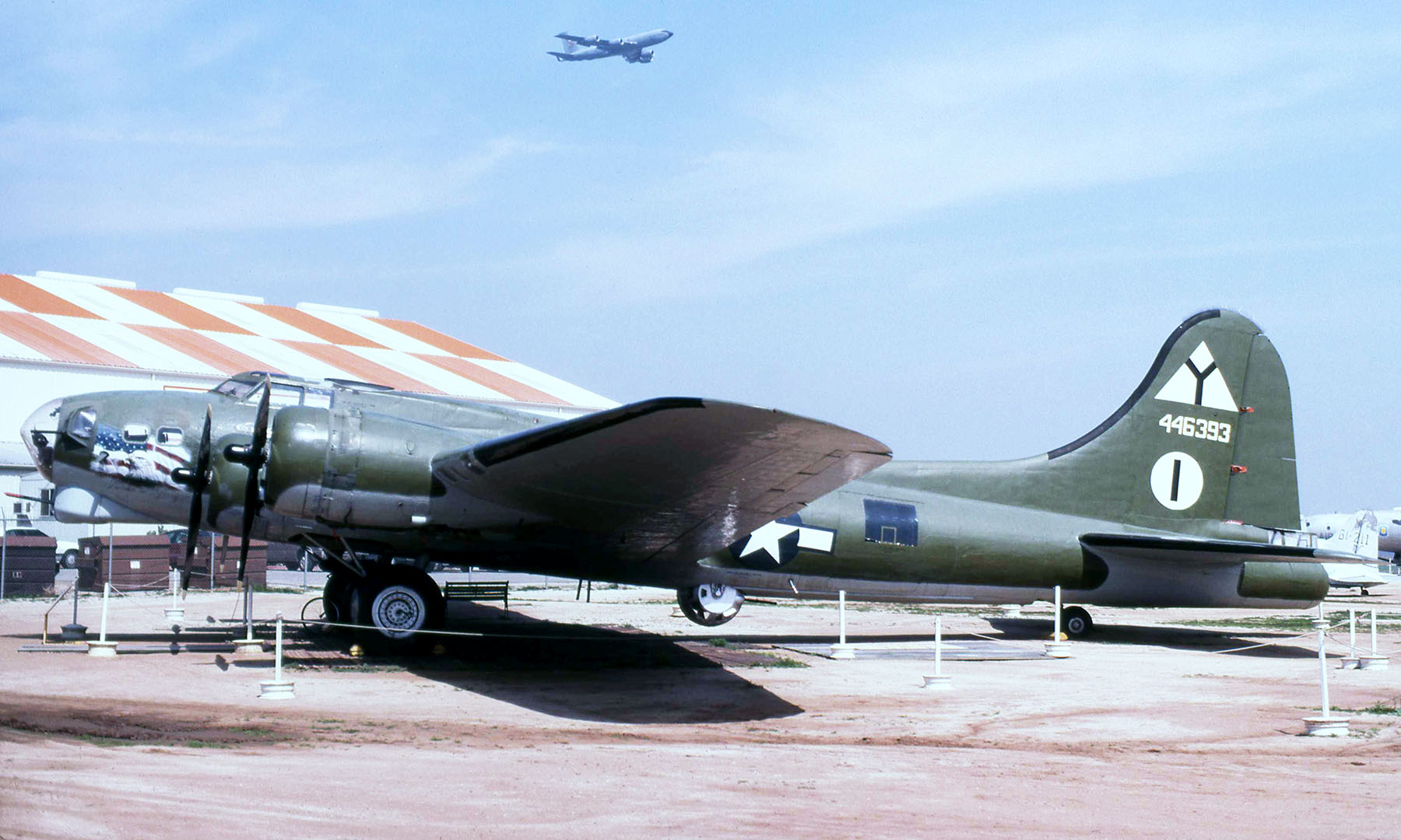 Boeing B-17 Photo 013