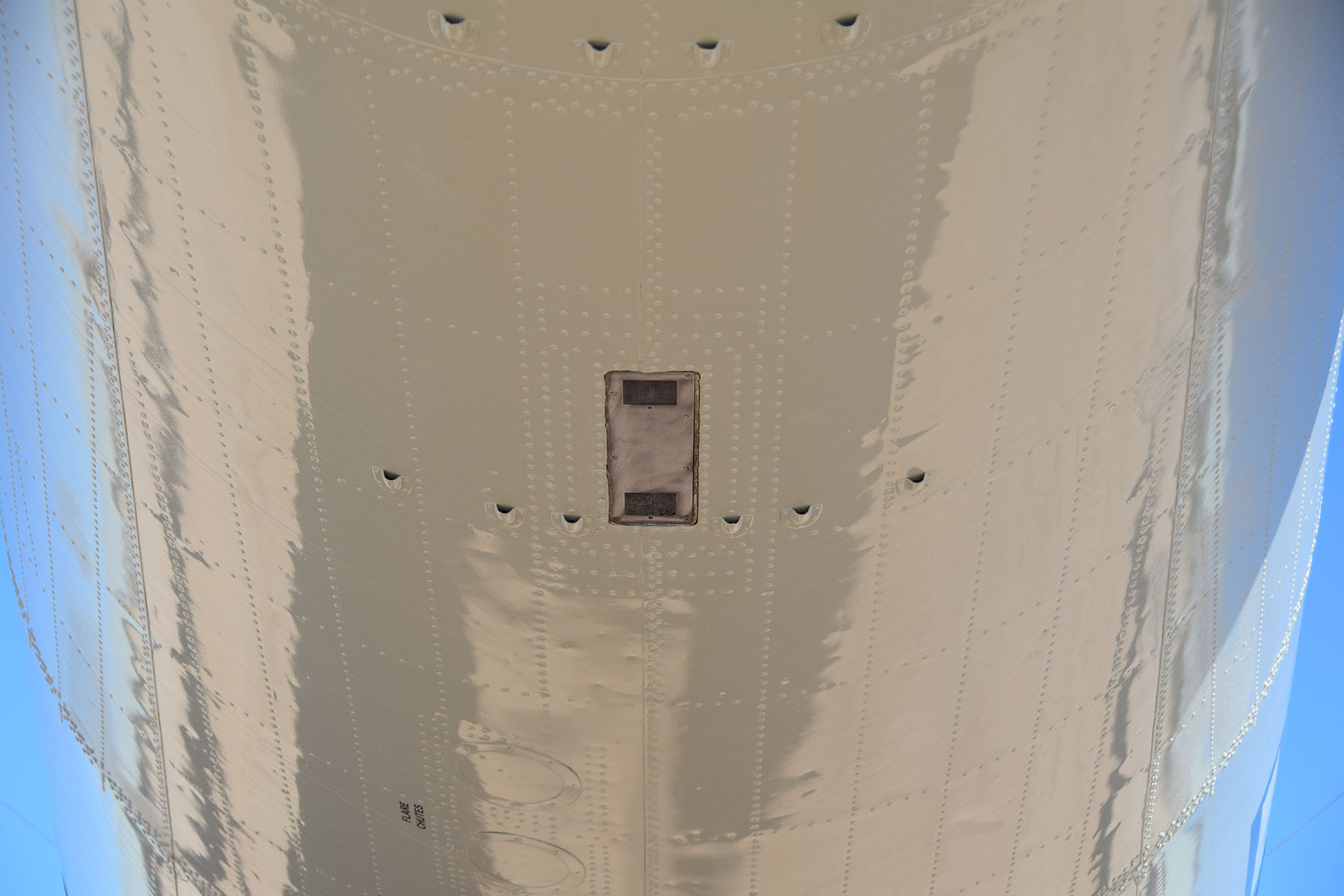 EC-121T Constellation Photo 083