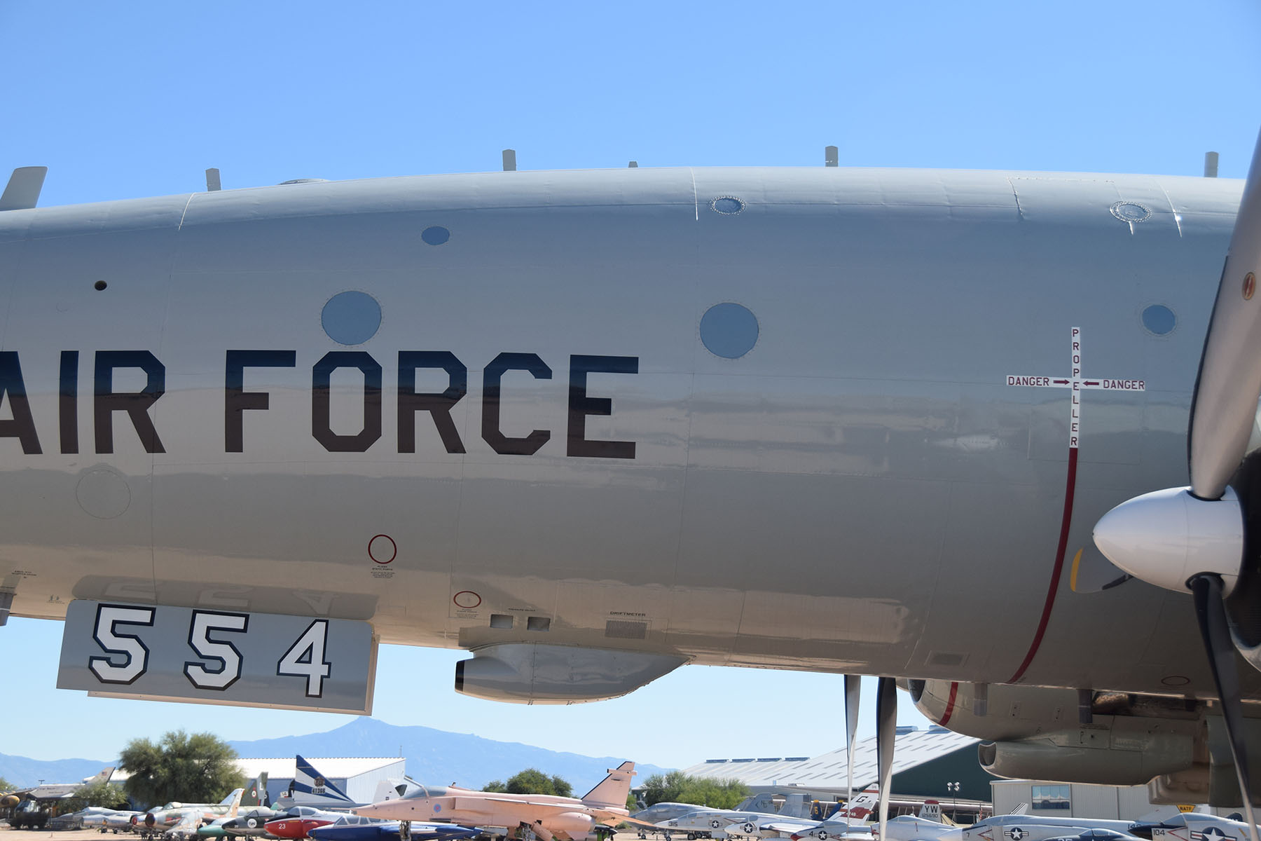EC-121T Constellation Photo 135
