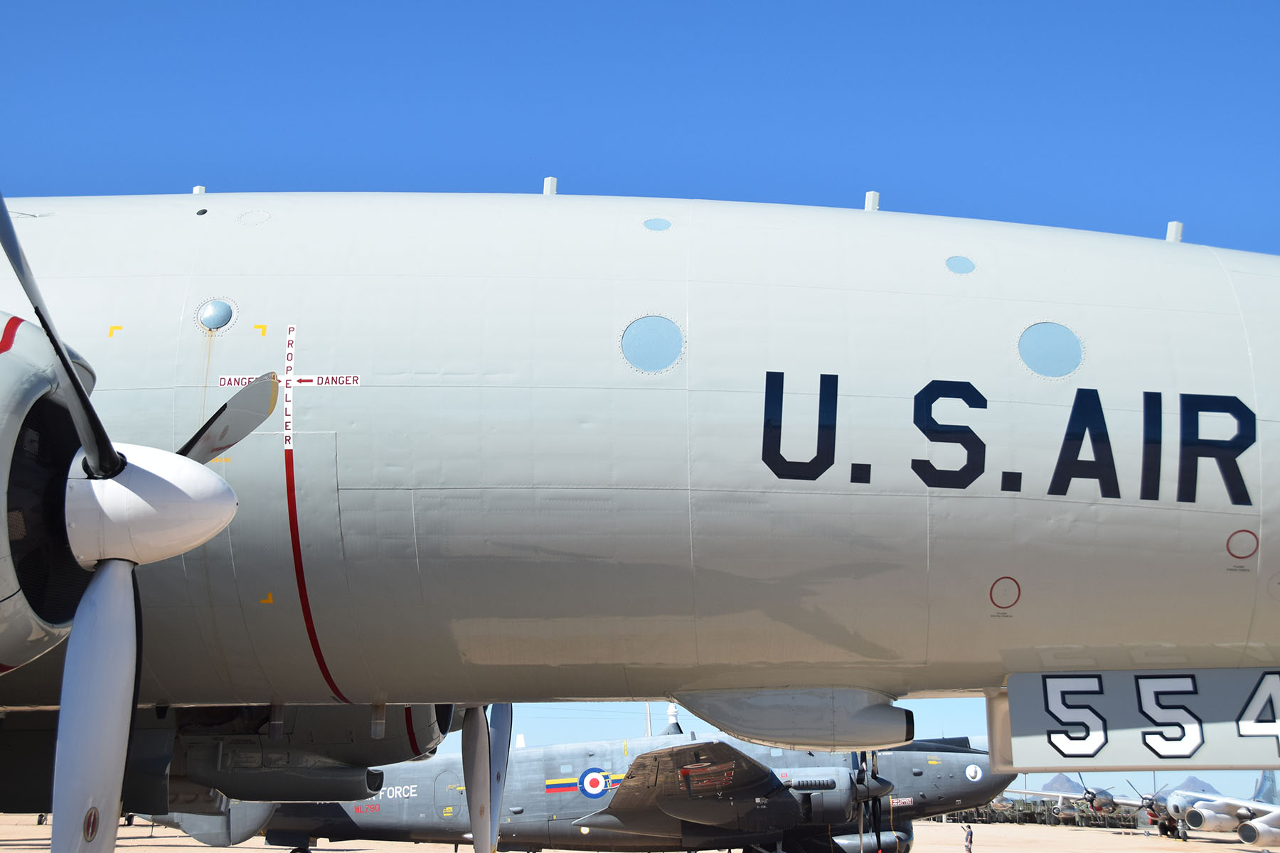 EC-121T Constellation Photo 148