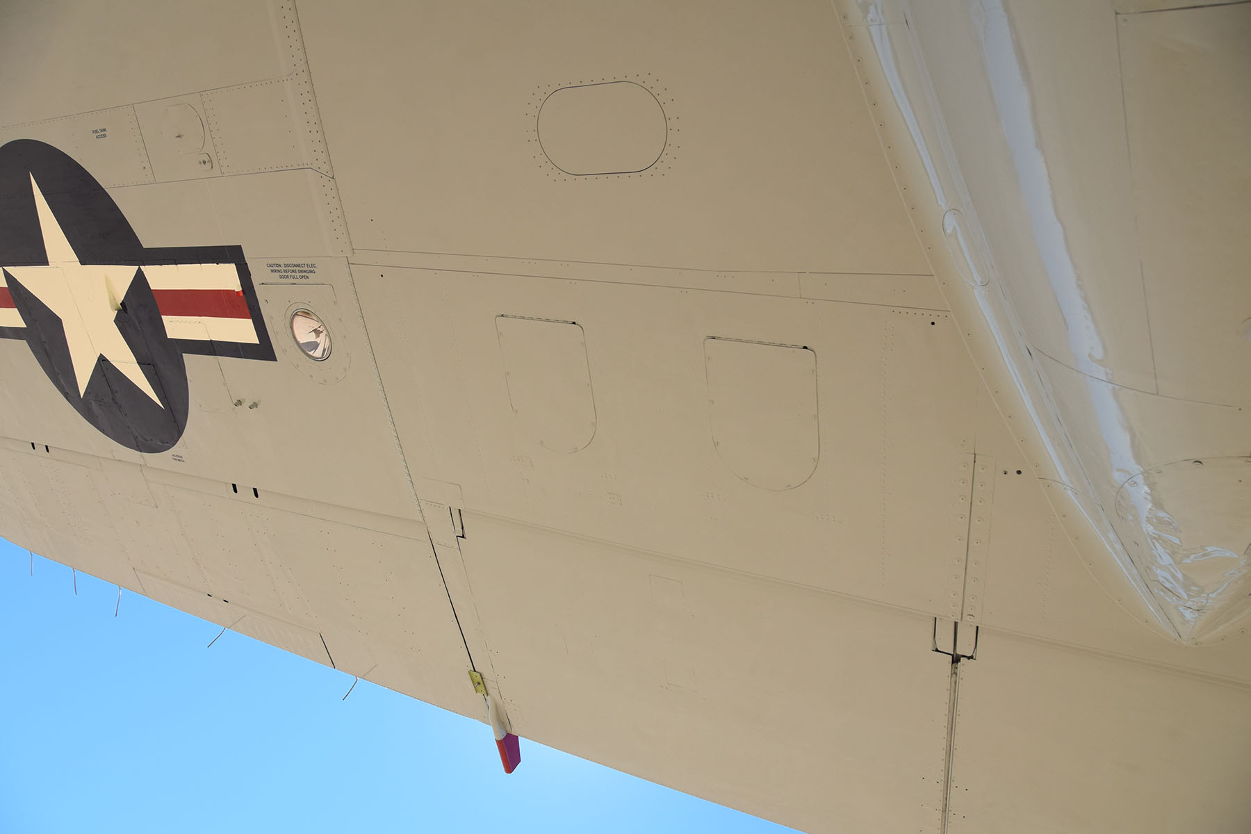 EC-121T Constellation Photo 284