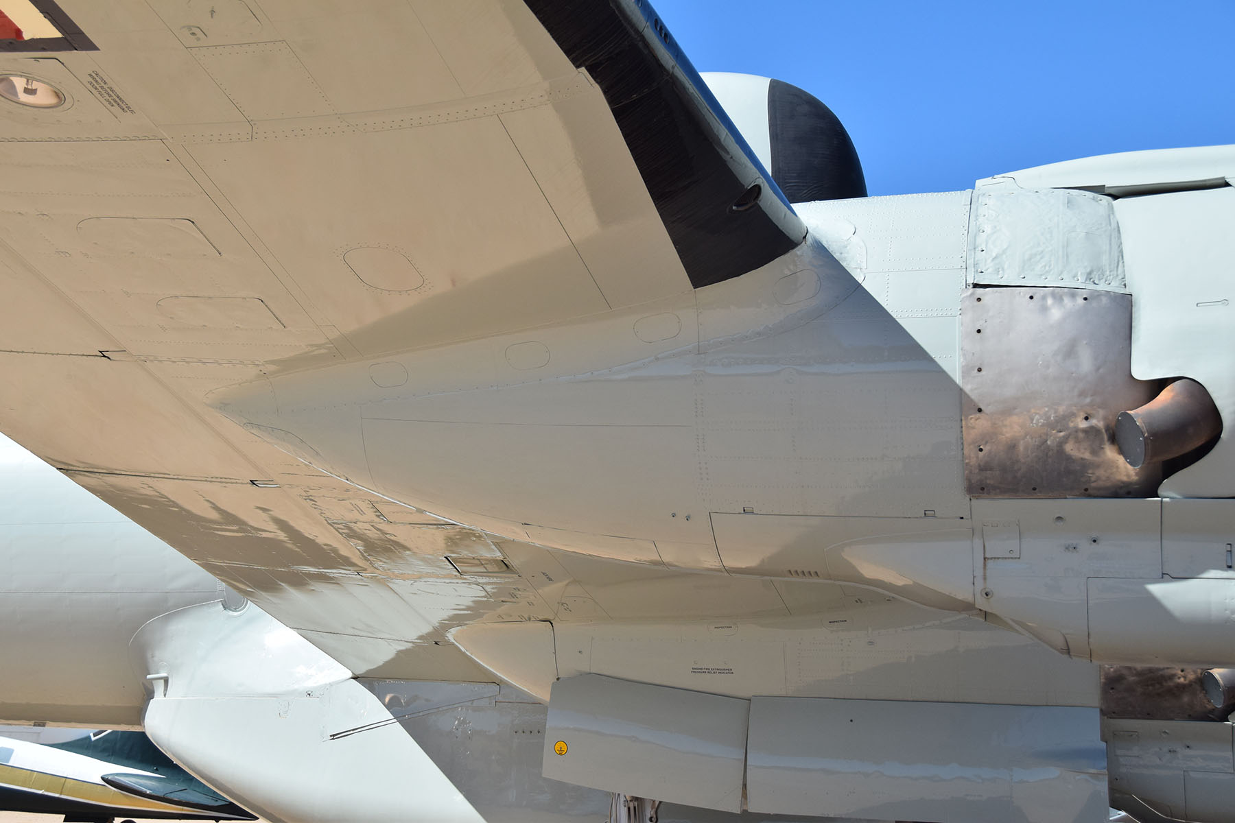 EC-121T Constellation Photo 299