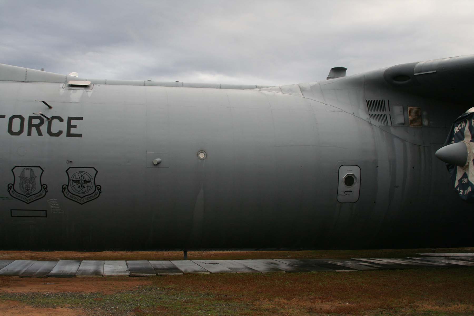 C-141B Starlifter Photo 028