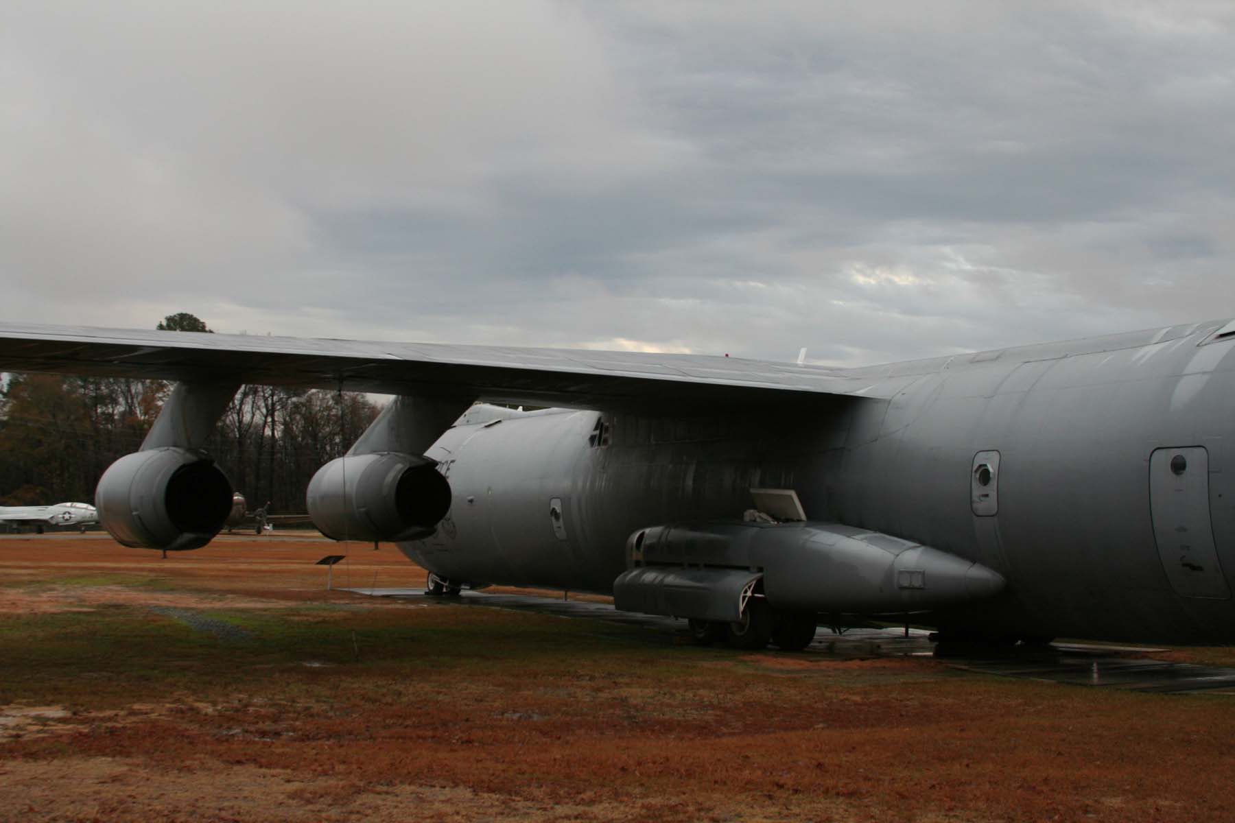 C-141B Starlifter Photo 074