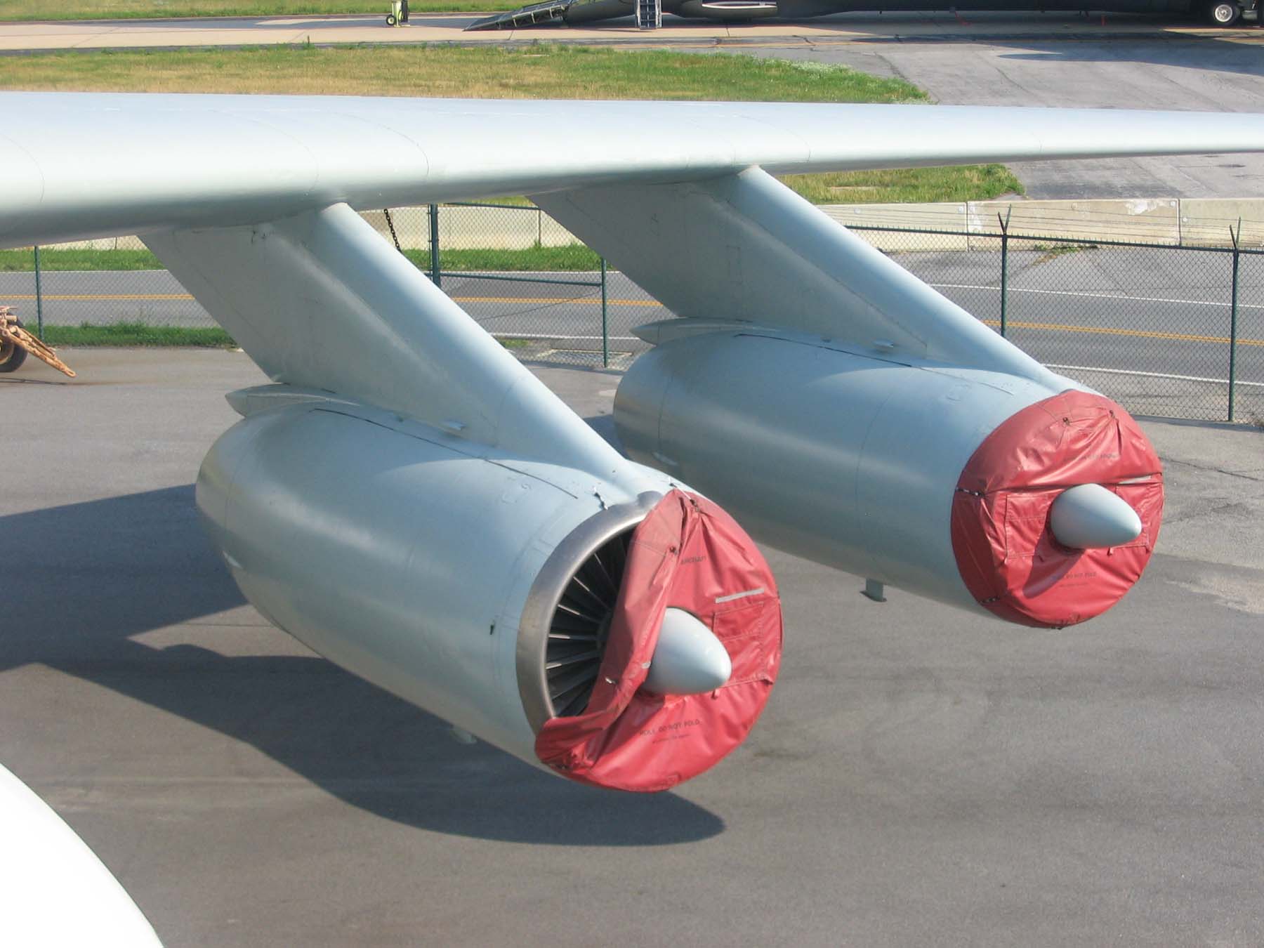 C-141A Starlifter Photo 001