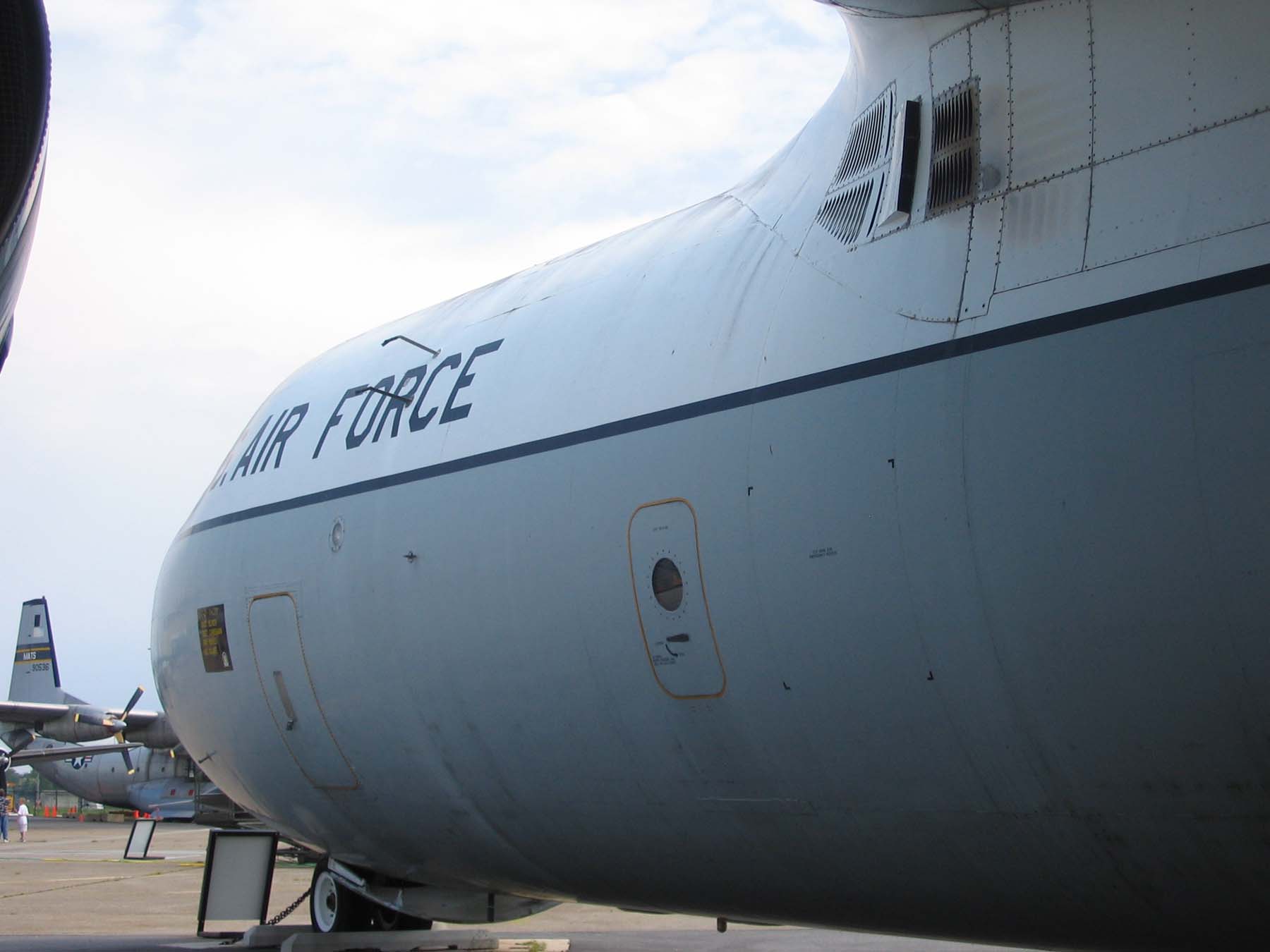 C-141A Starlifter Photo 035