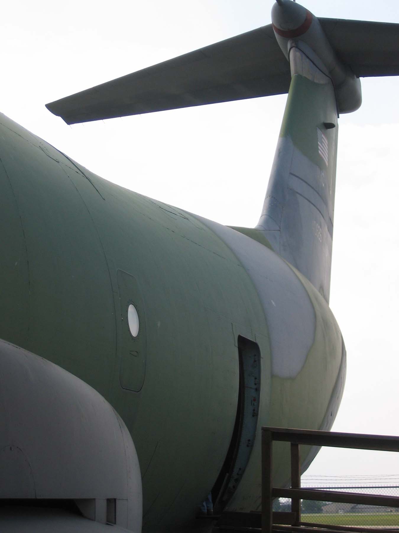 C-141B Starlifter Photo 041