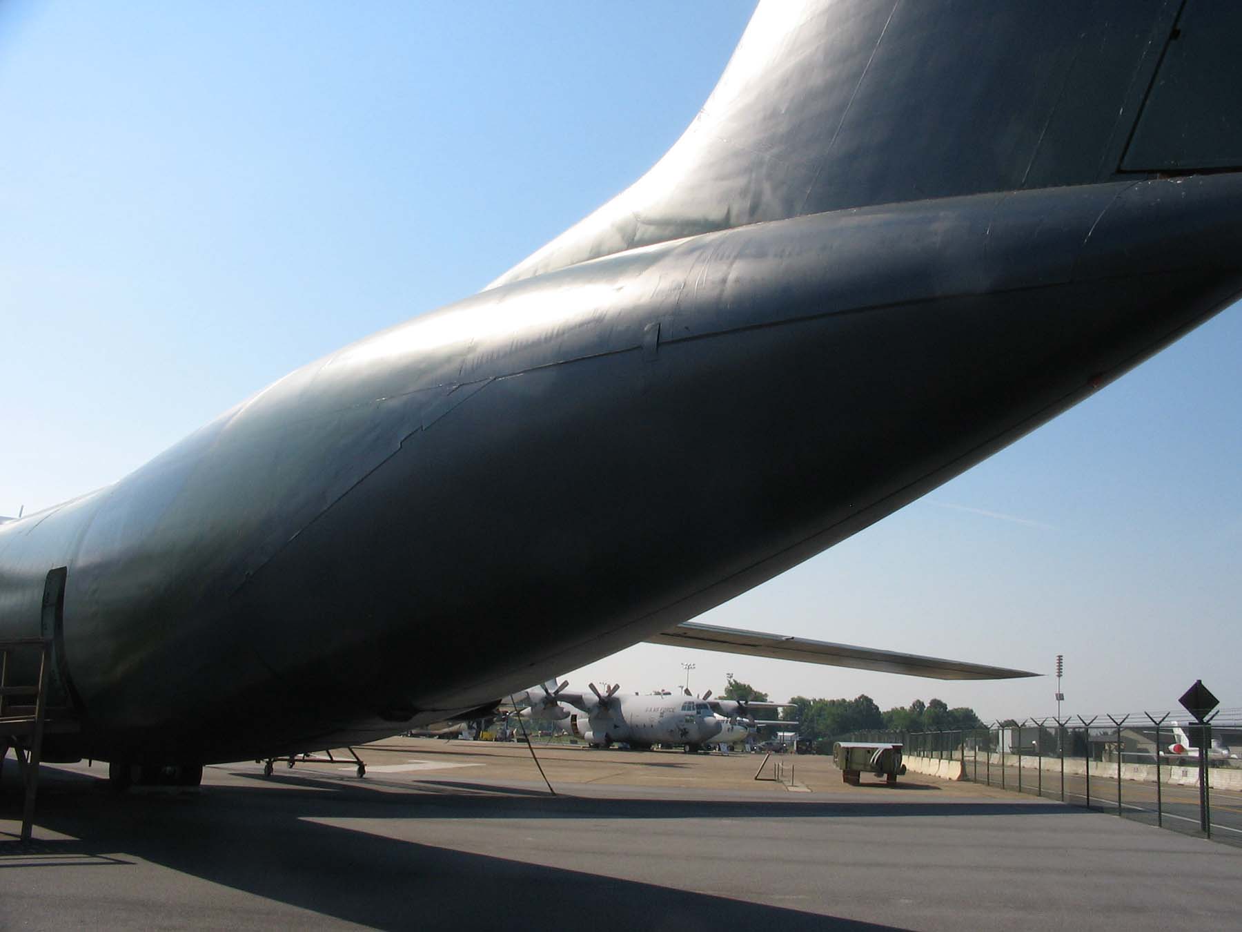 C-141B Starlifter Photo 064