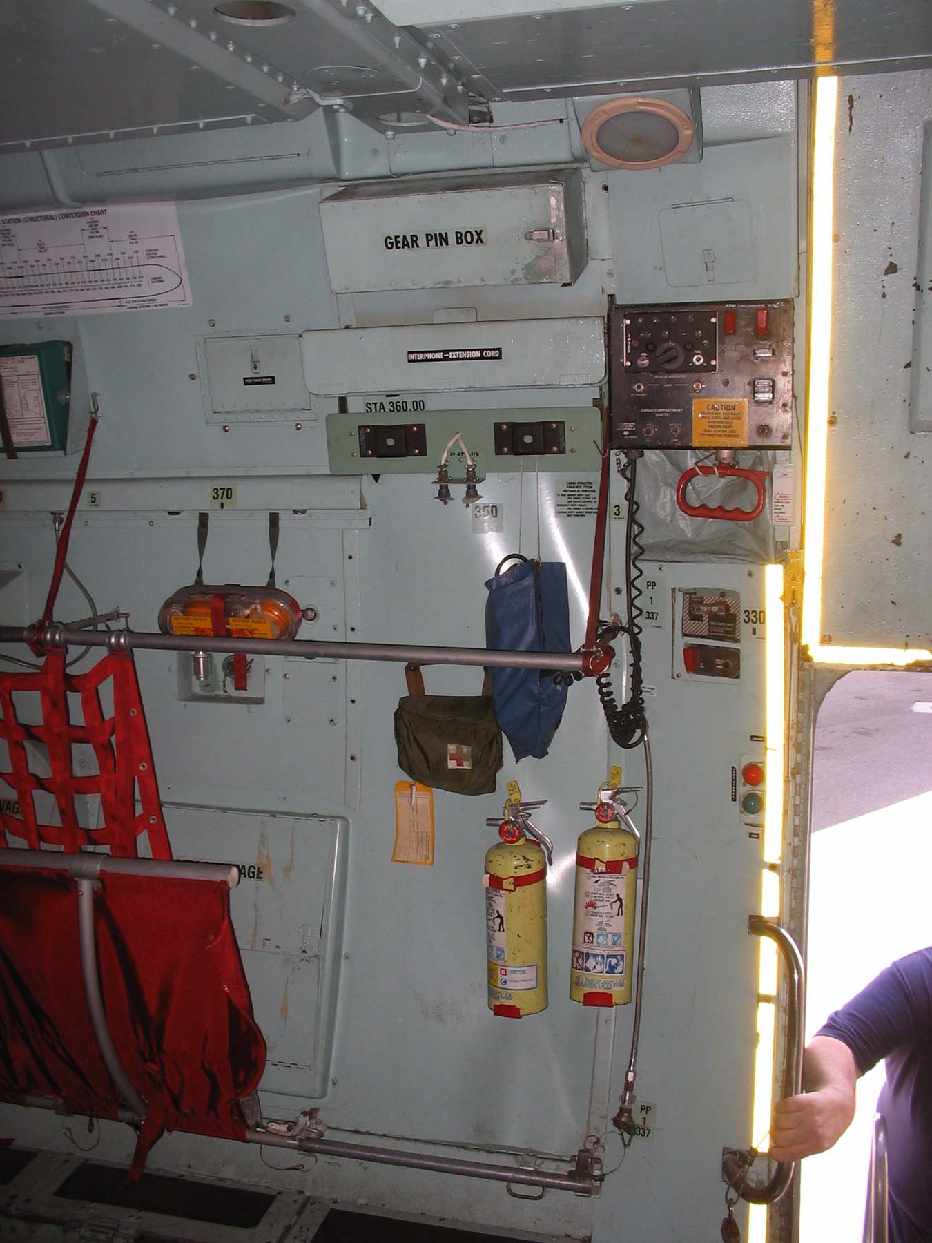 C-141B Starlifter Photo 096