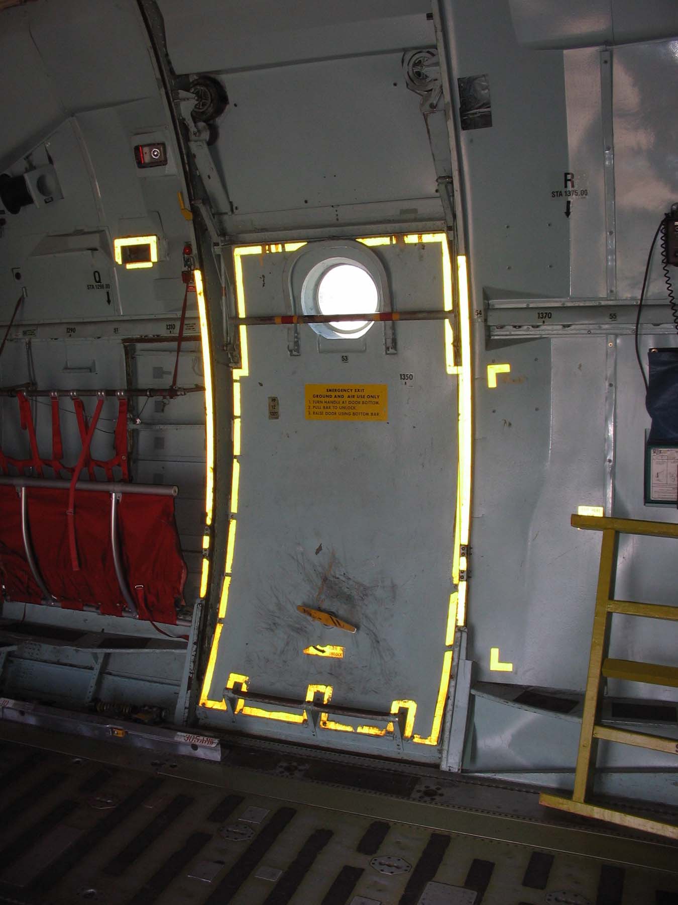 C-141B Starlifter Photo 125