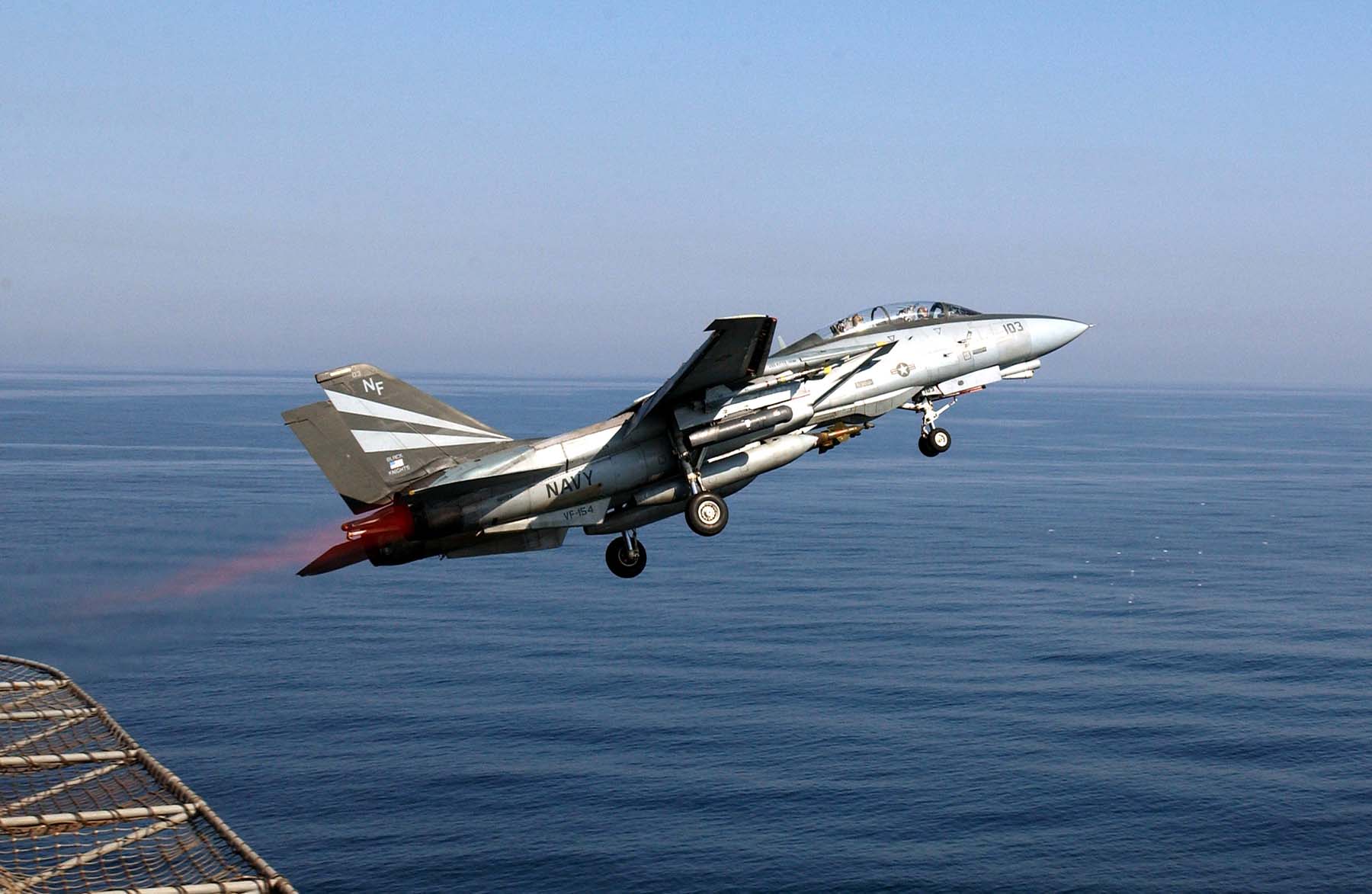Grumman F-14A Tomcat US Navy Archives Image 030318-n-1810f-008