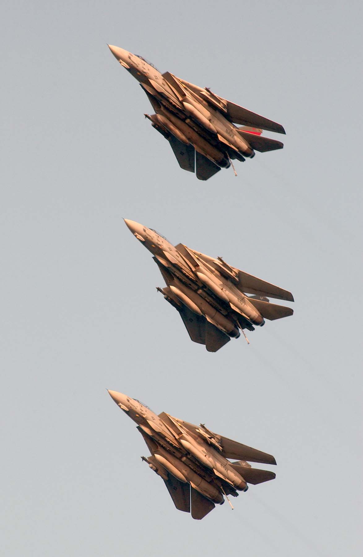 Grumman F-14A Tomcat US Navy Archives Image 030403-n-1810f-003