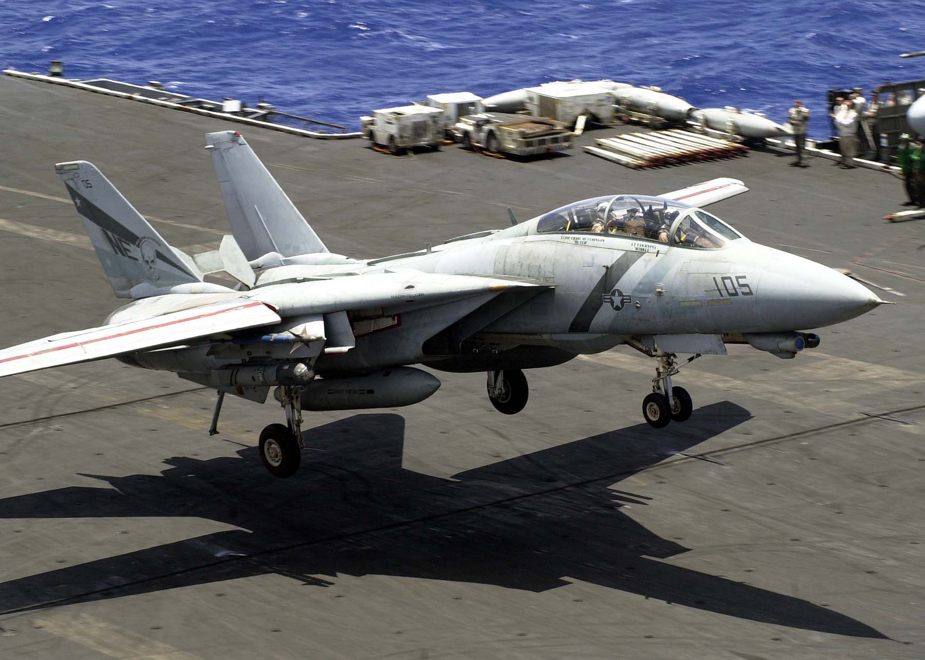 Grumman F-14D Tomcat US Navy Archives Image 030518-n-0295m-008