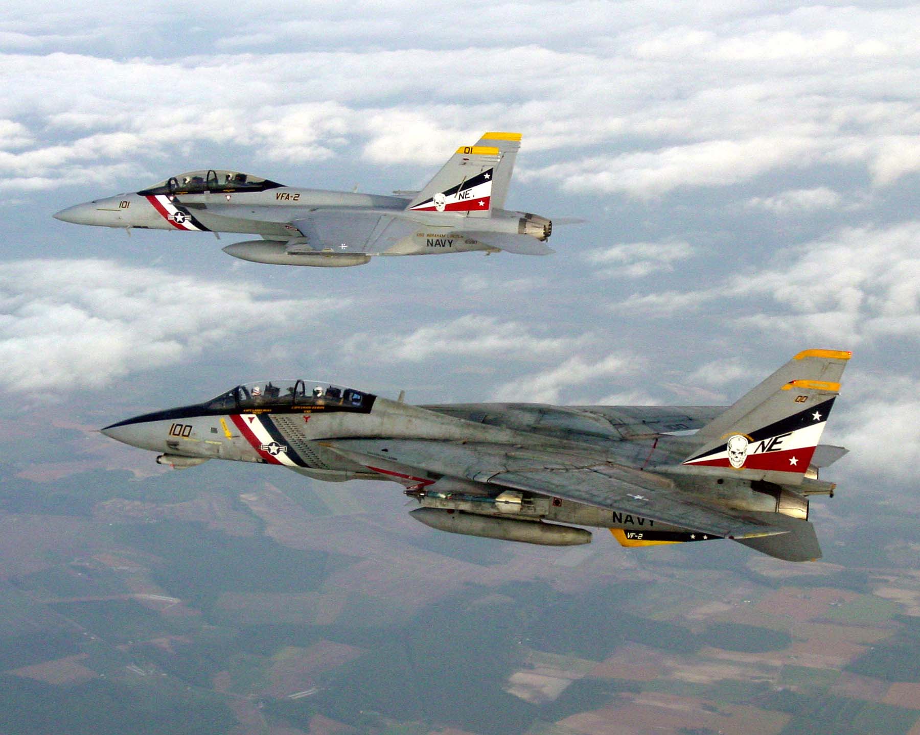 Grumman F-14D Tomcat US Navy Archives Image 030531-n-0000x-001