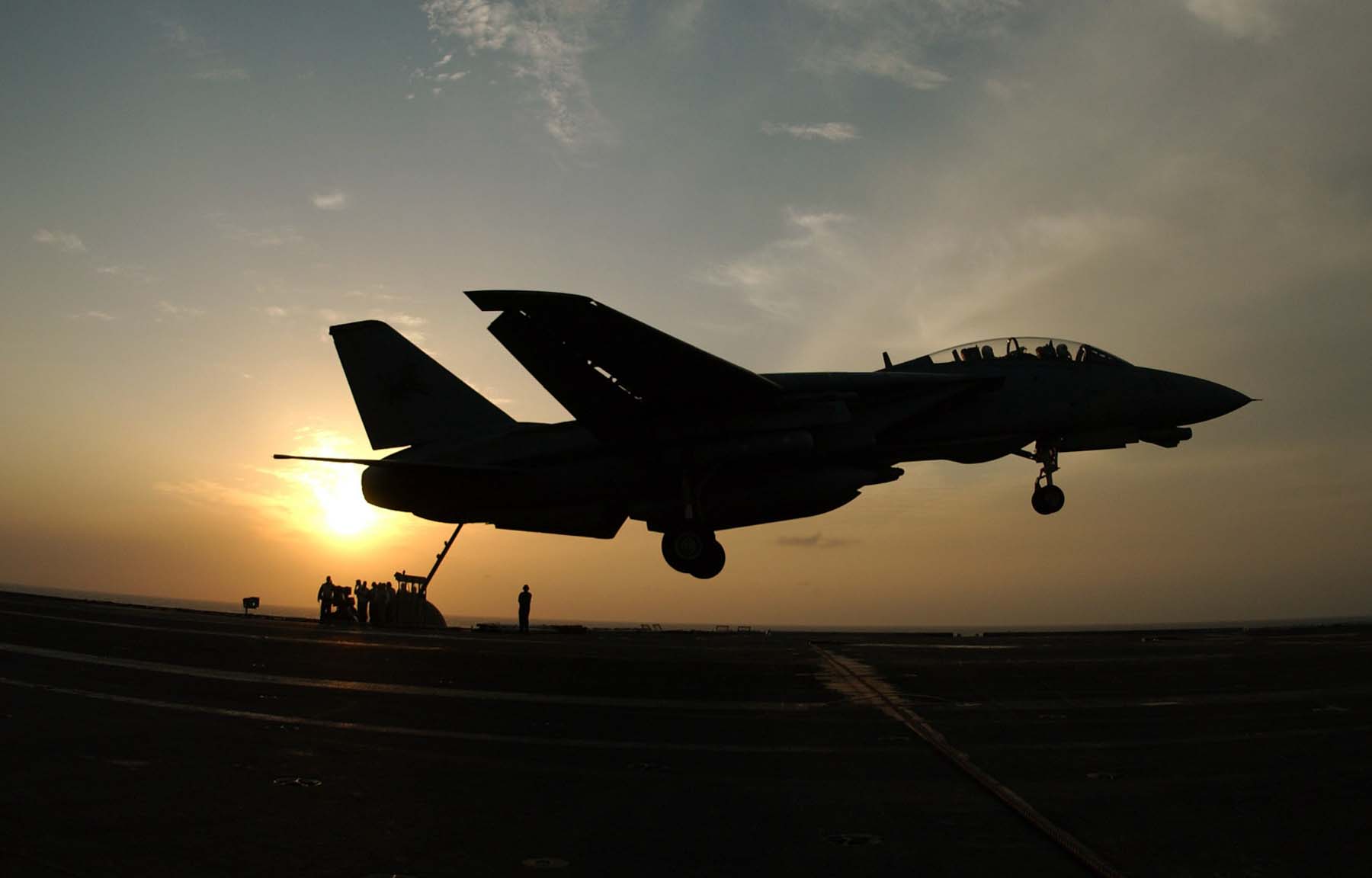 Grumman F-14D Tomcat US Navy Archives Image 060112-n-7241l-011