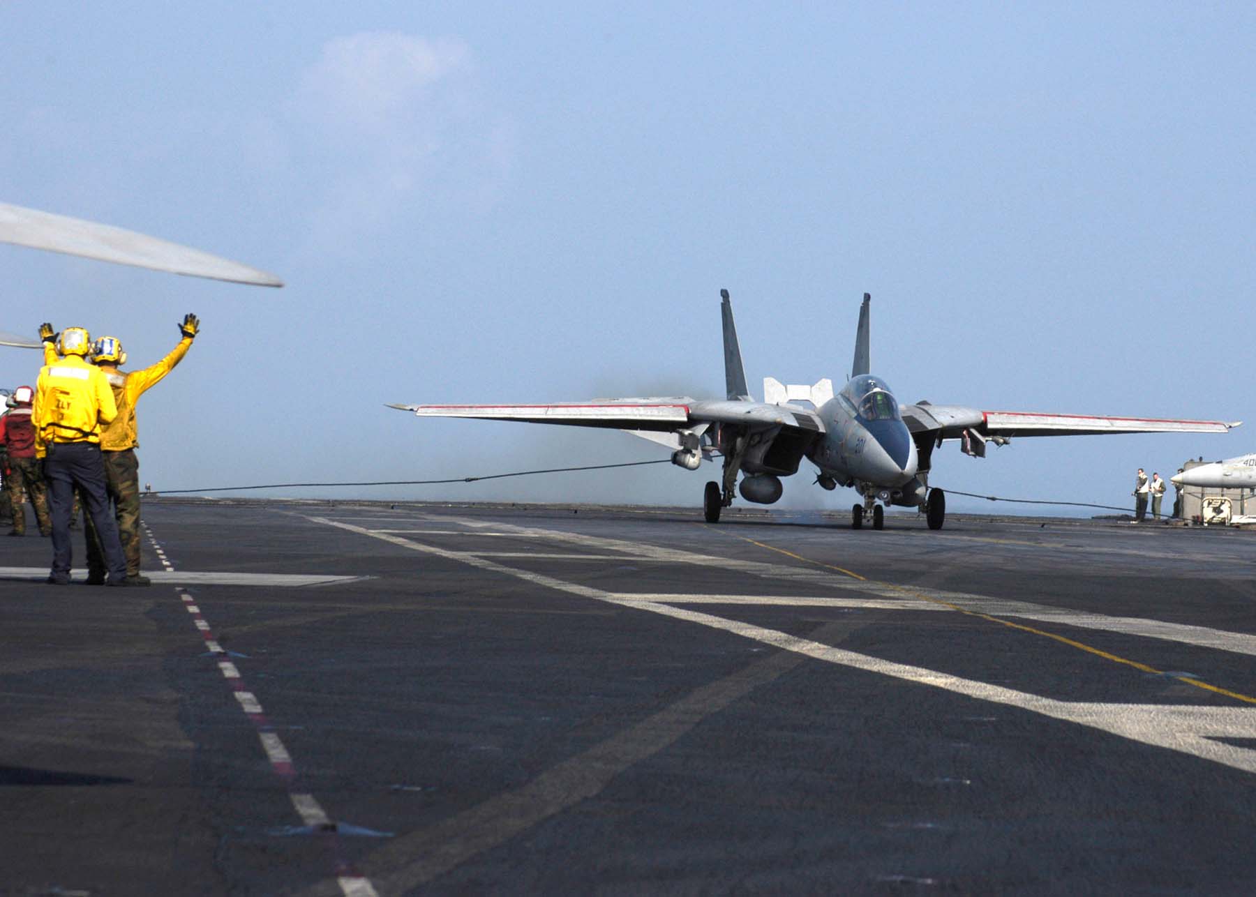 Grumman F-14D Tomcat US Navy Archives Image 060112-n-8163b-006