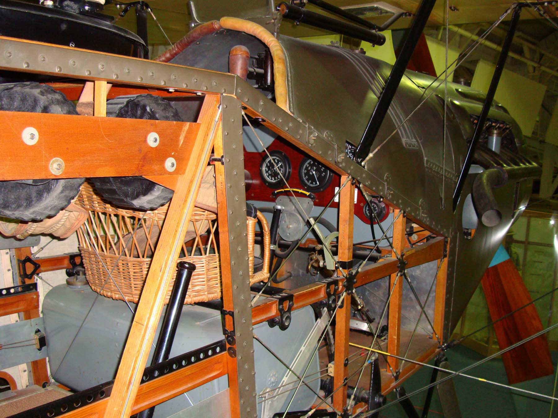 Aircraft Construction Between the Wars Photo 052