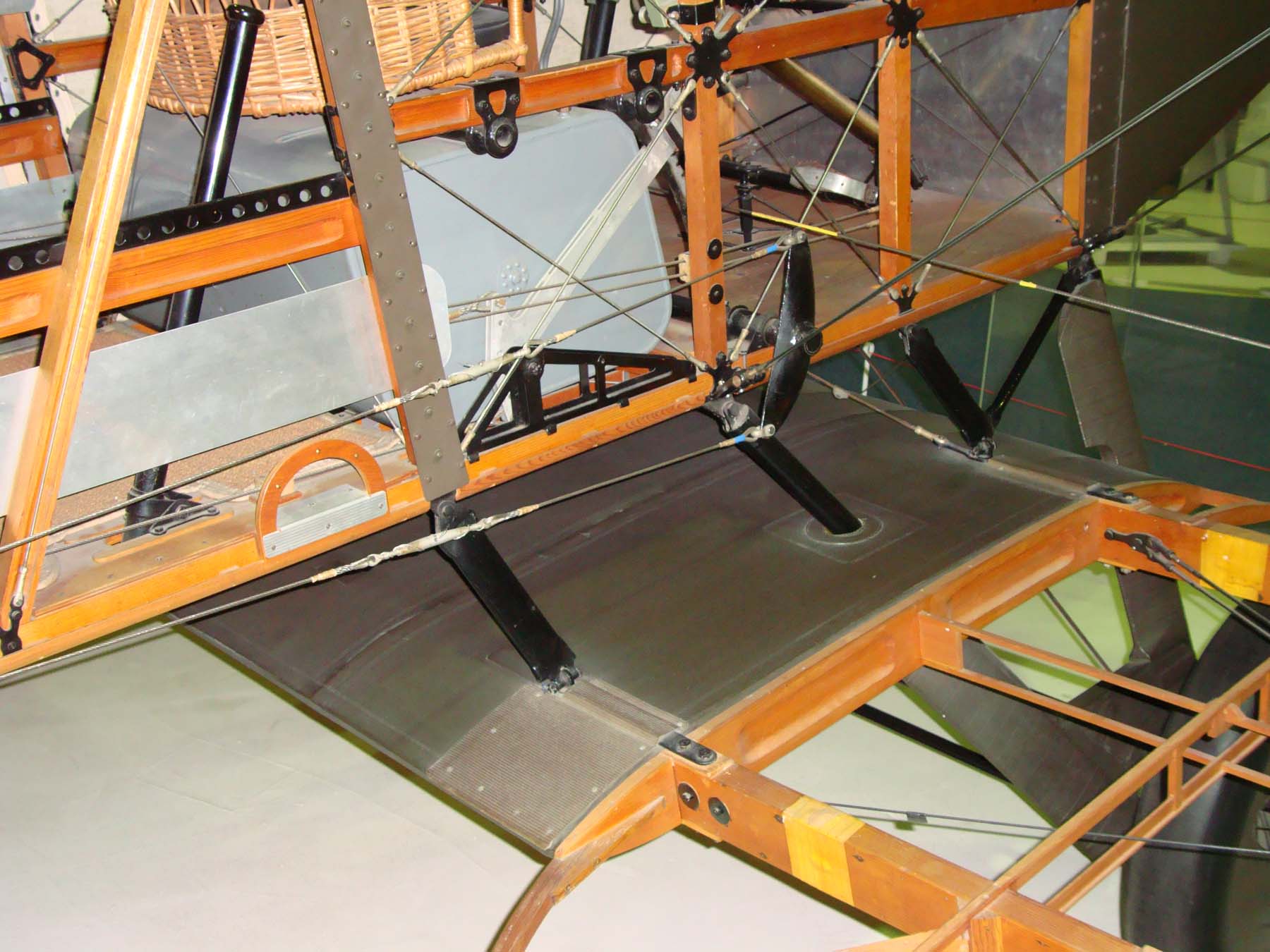 Aircraft Construction Between the Wars Photo 057