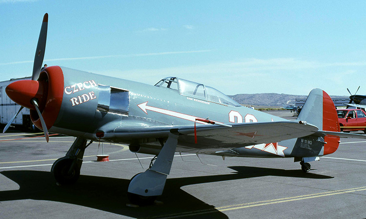 Yak-11 Modeler's Online Reference