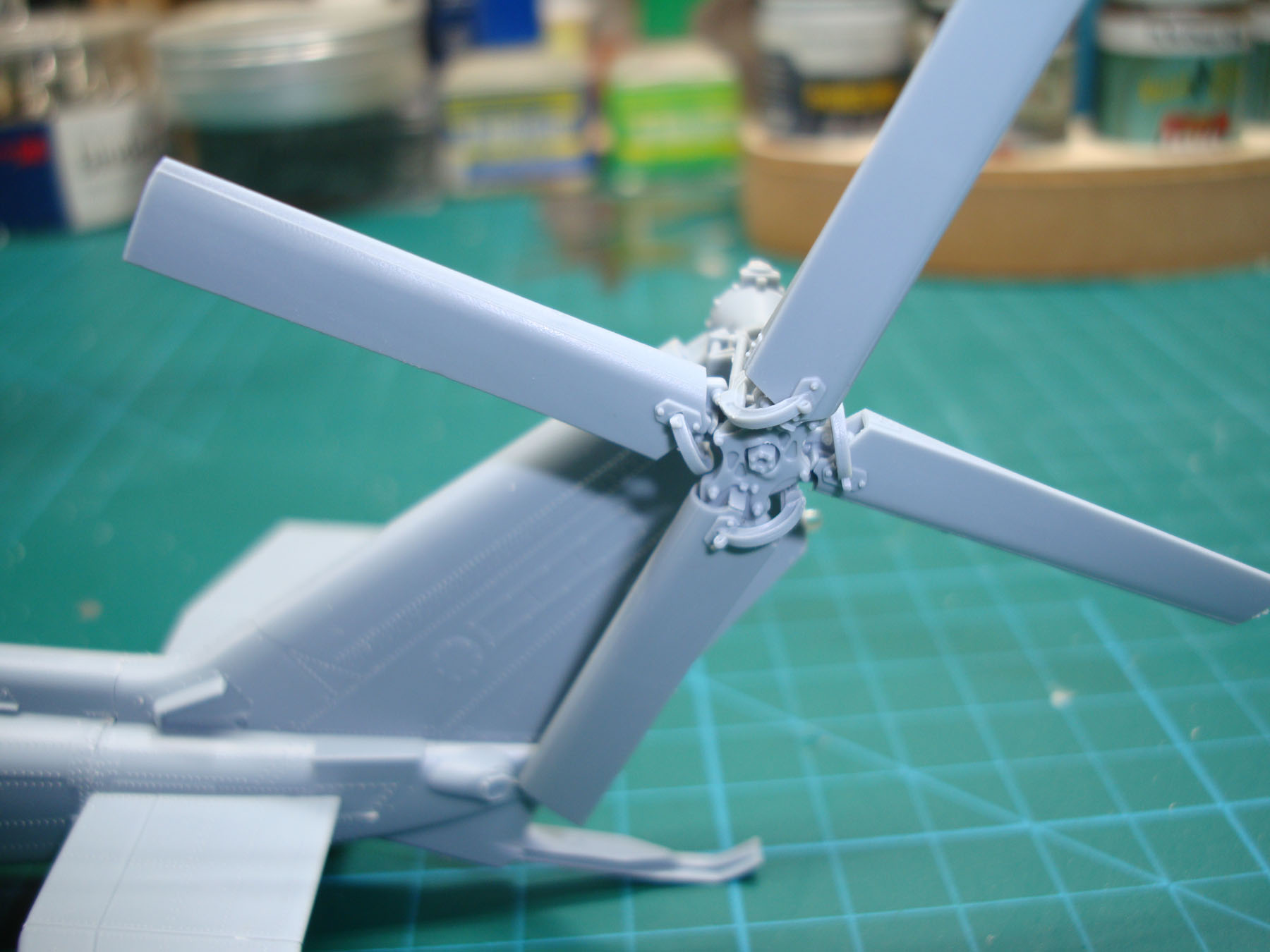 Academy 12127 1/35 AH-1Z Viper Quick Build Image 19