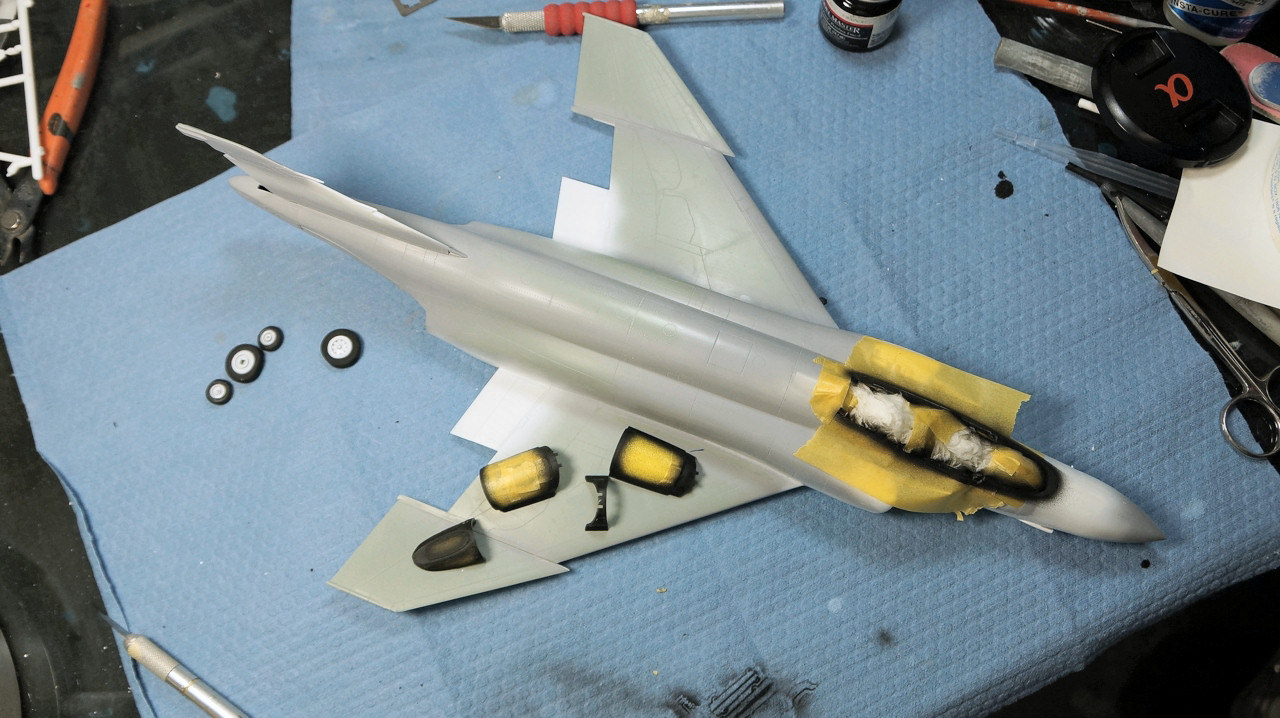 Academy 12232 1/48 F-4B Phantom II Build Image 34