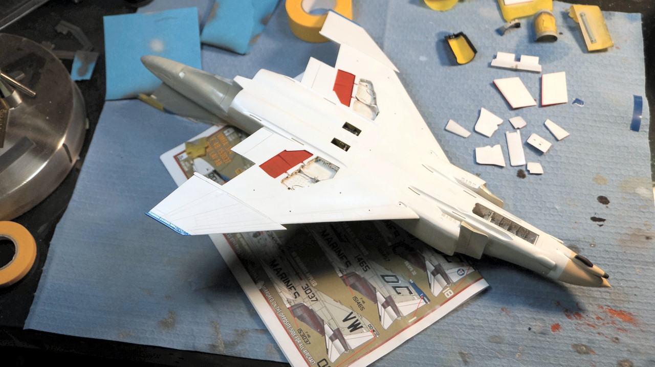 Academy 12232 1/48 F-4B Phantom II Build Image 41
