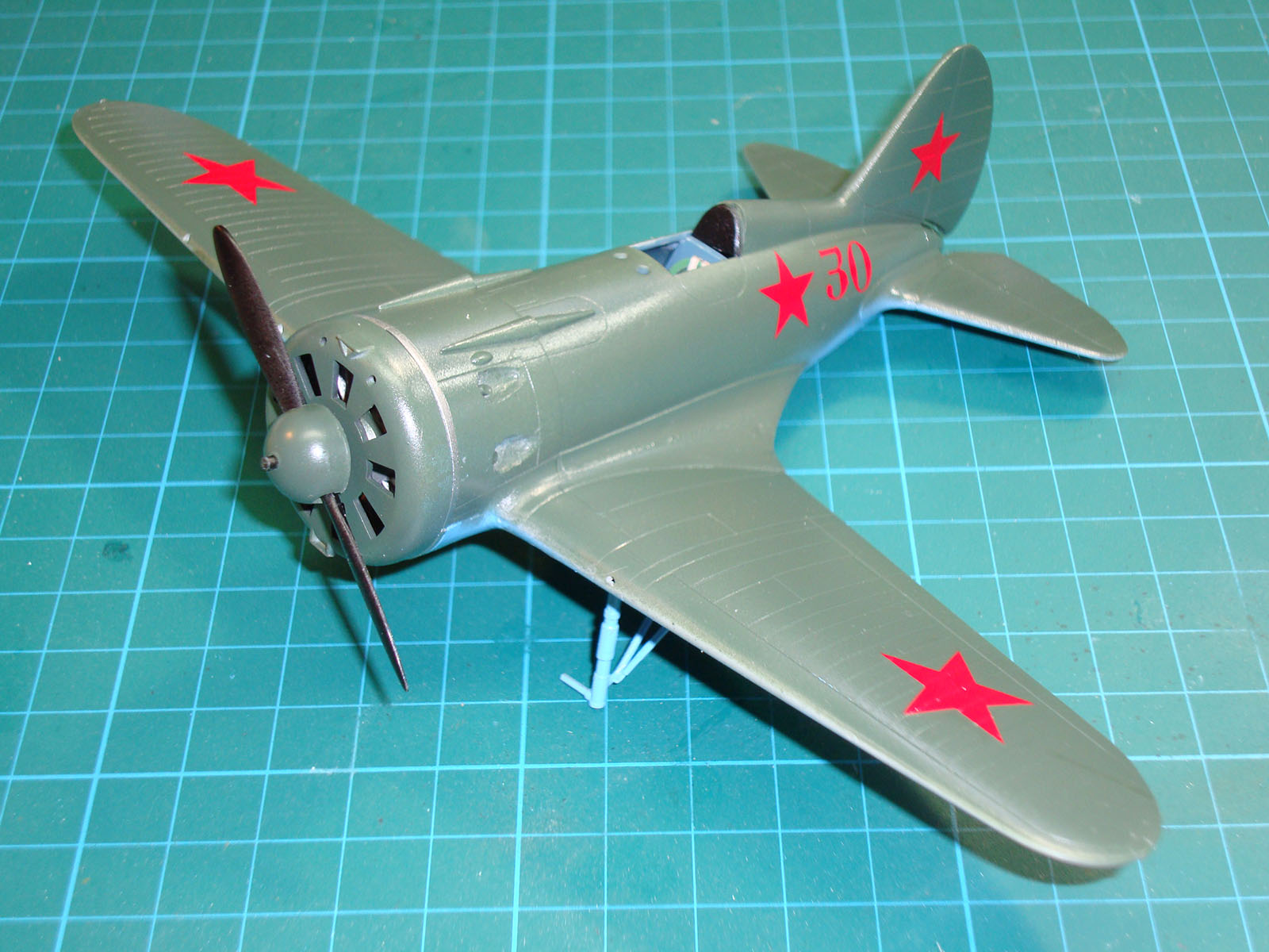 Academy 12314 1/48 I-16 Type 24 Build Image 23