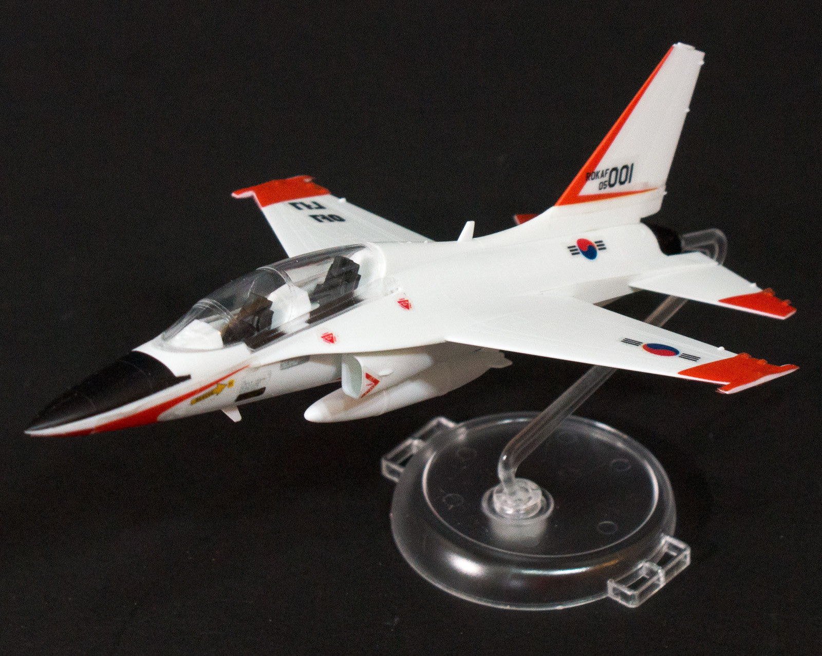 Academy 12519 1/72 T-50 Golden Eagle Build Image 03