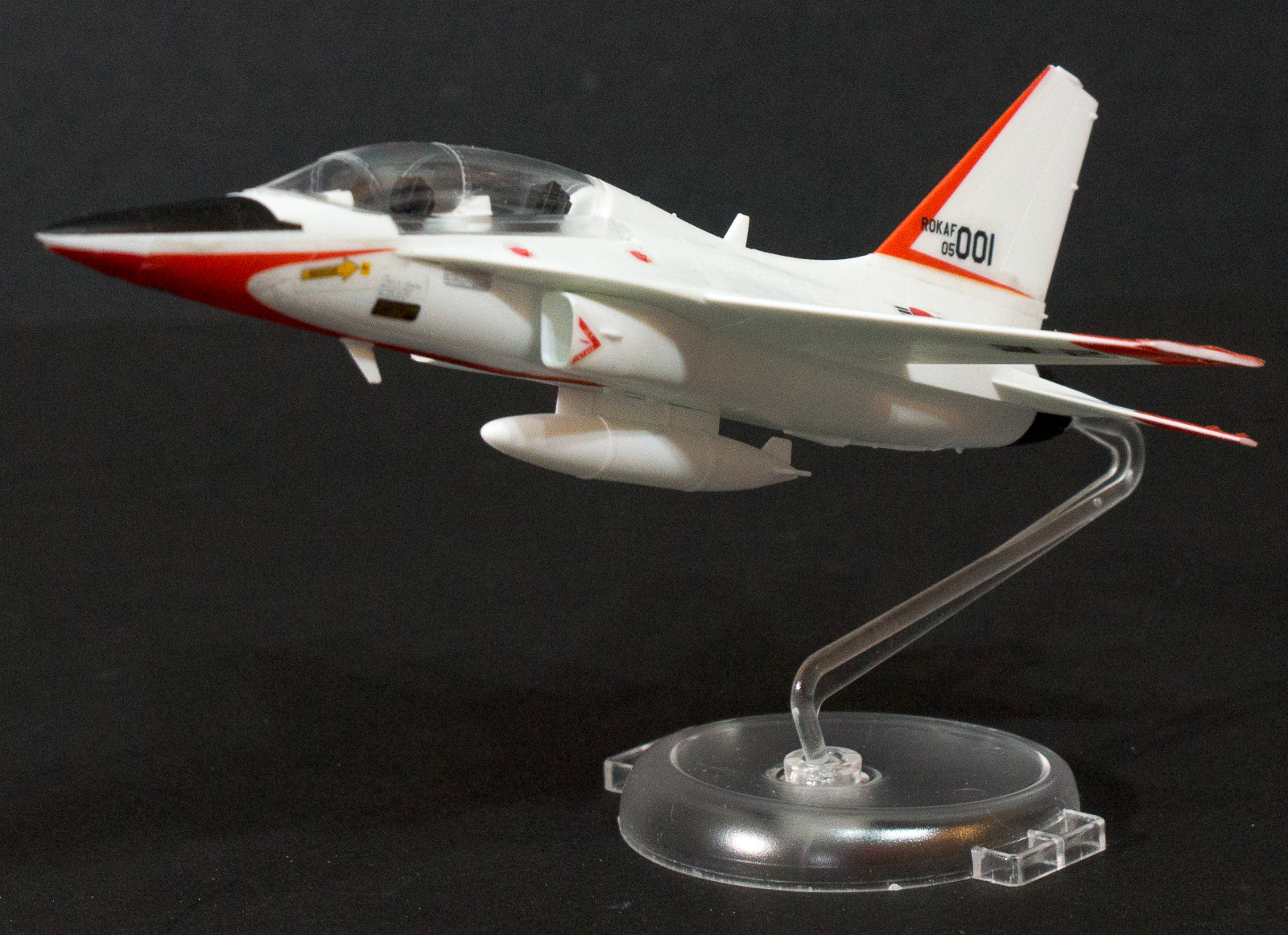 Academy 12519 1/72 T-50 Golden Eagle Build Image 05