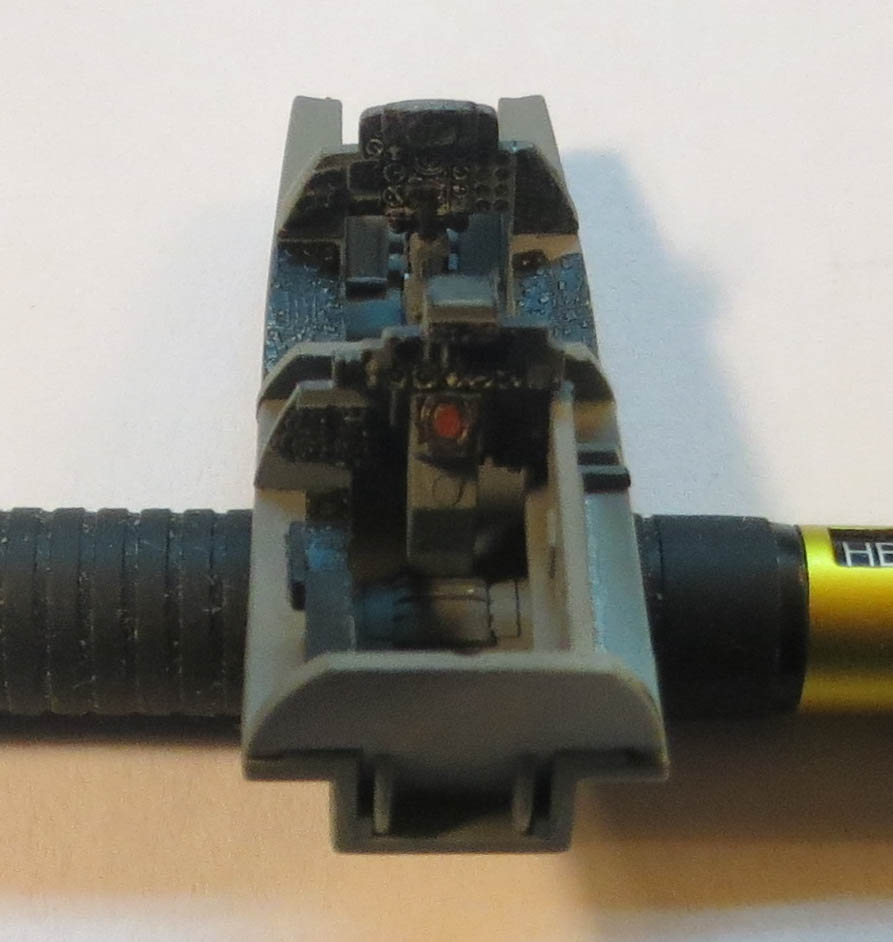 Academy 12529 1/72 F-4J Phantom II Build Image 02
