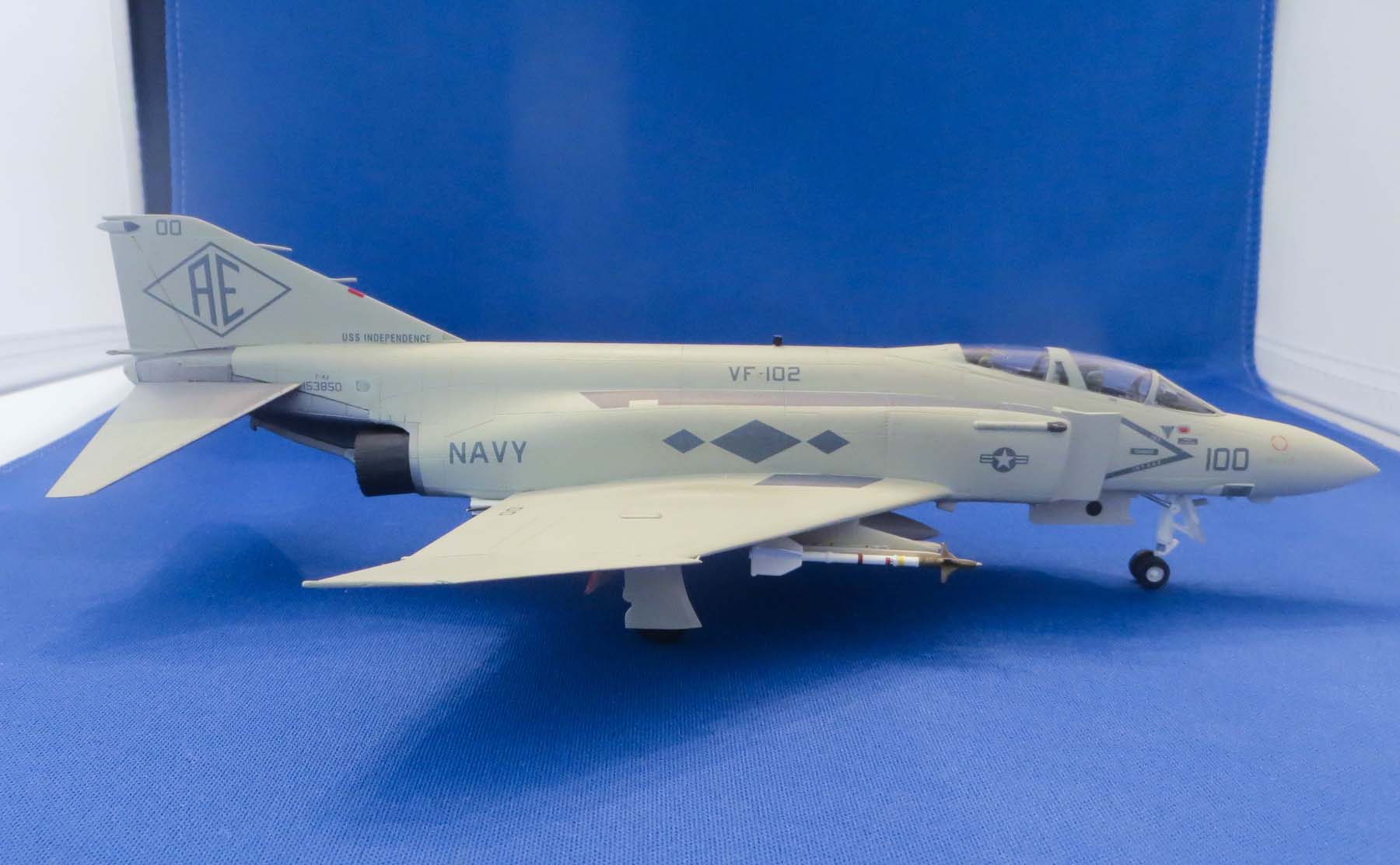 Academy 12529 1/72 F-4J Phantom II Build Image 06