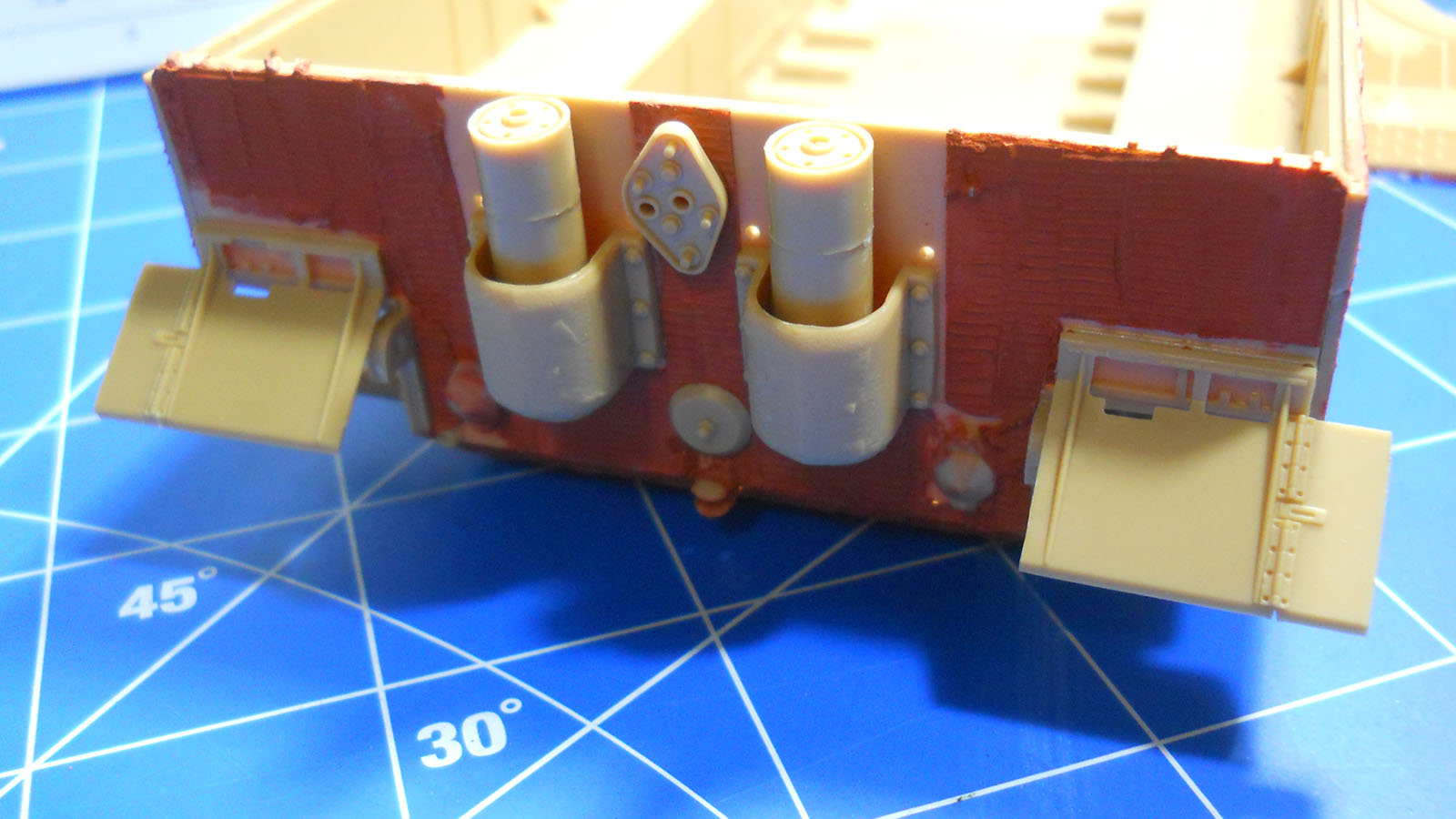 Academy 13314 1/35 Tiger I Late Production Build Image 08