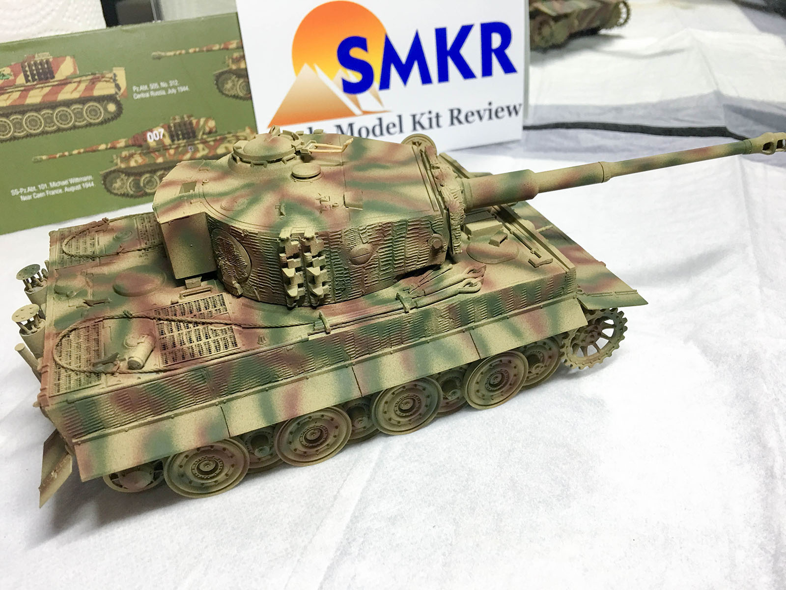 Academy 13314 1/35 Tiger I Late Production Build Image 22