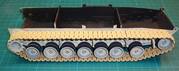 Academy 13504 1/35 M1A2 Abrams SEP v2 TUSK II Build Review