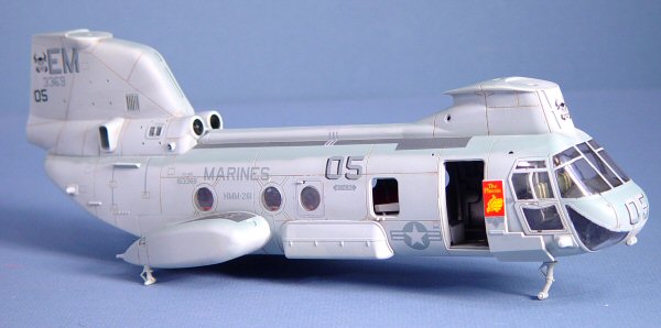 Academy 2226 1/48 Boeing CH-46E Sea Knight Build Image 12