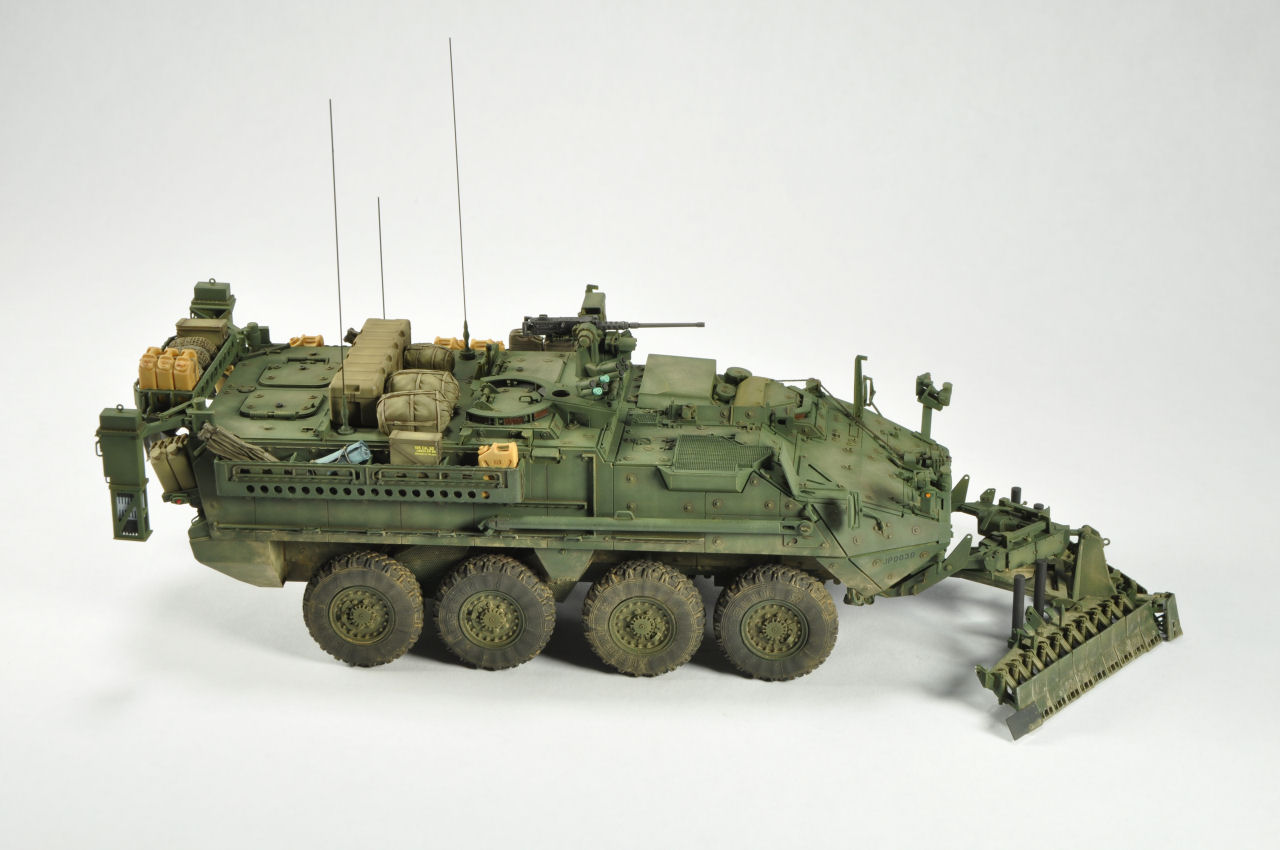 AFV Club 1/35 M1132 Stryker ESV Build Review Image