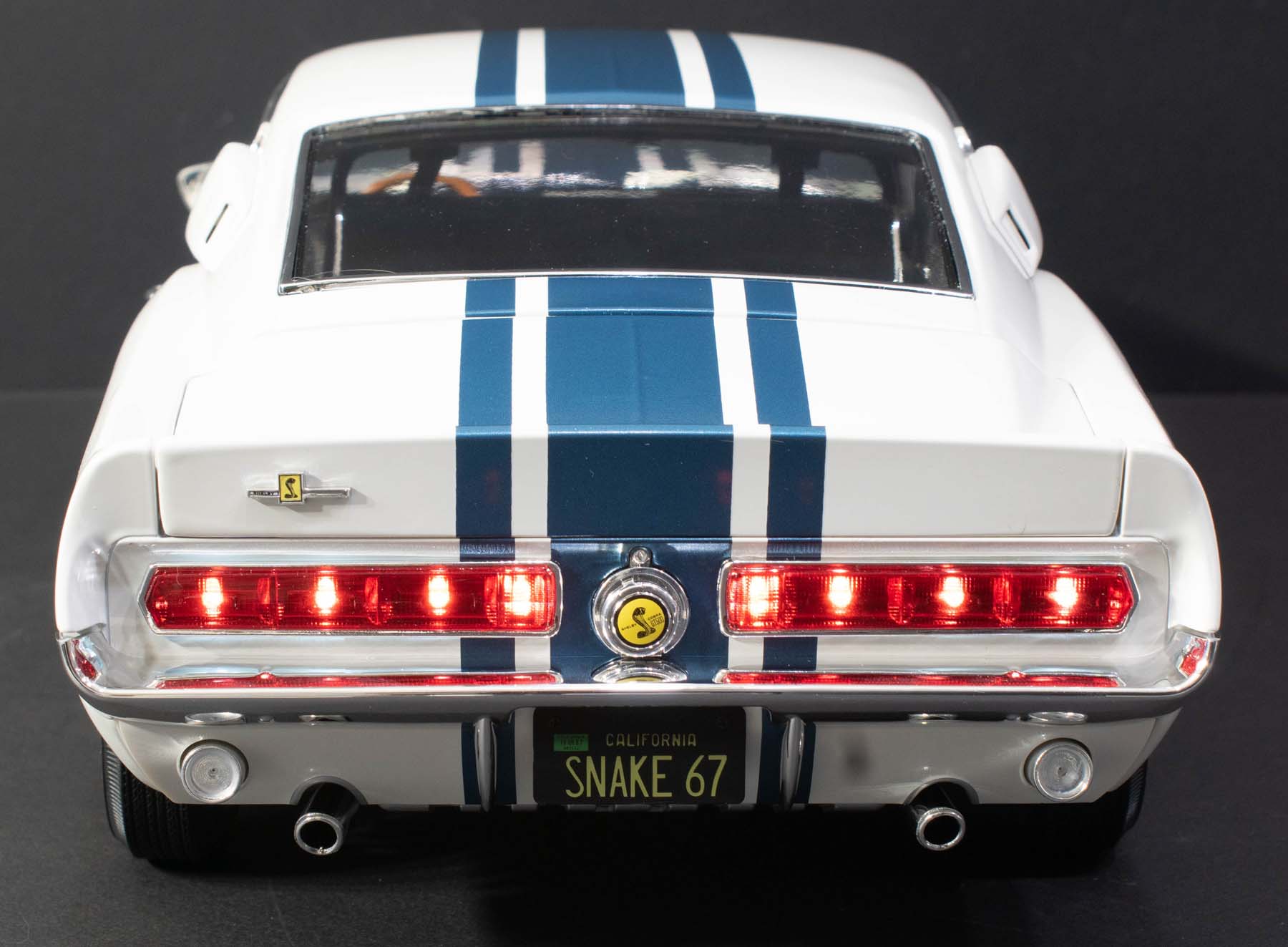 Agora Models 1/8 '67 Shelby GT500 Super Snake Build Image 144