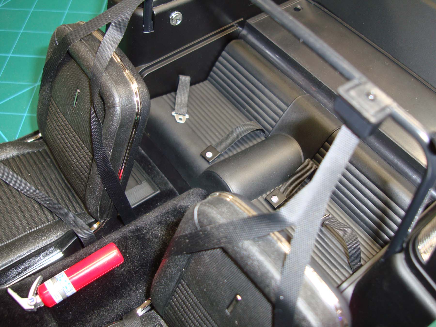Agora Models 1/8 '67 Shelby GT500 Super Snake Build Image 80