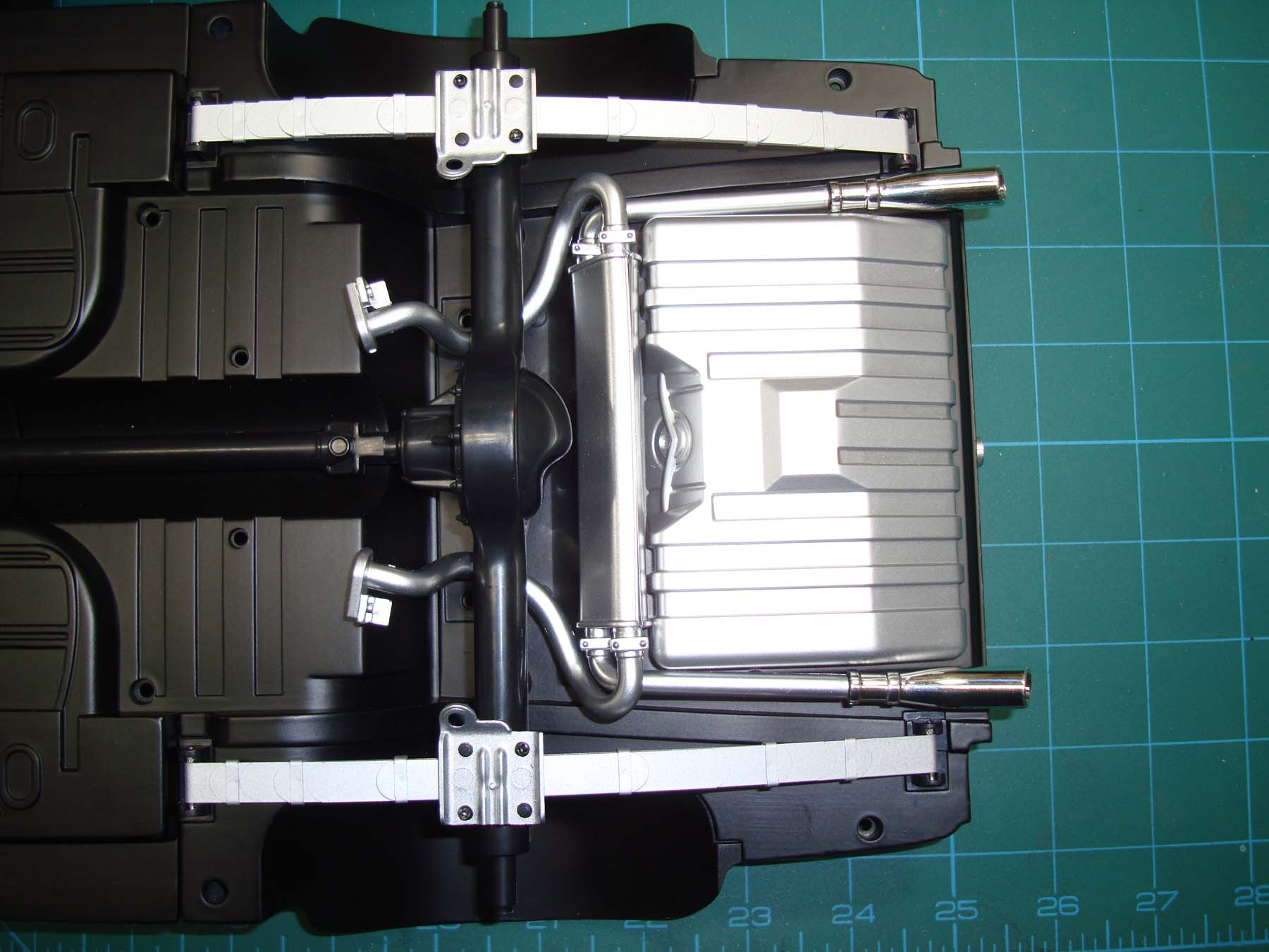 Agora Models 1/8 '67 Shelby GT500 Super Snake Build Image 86