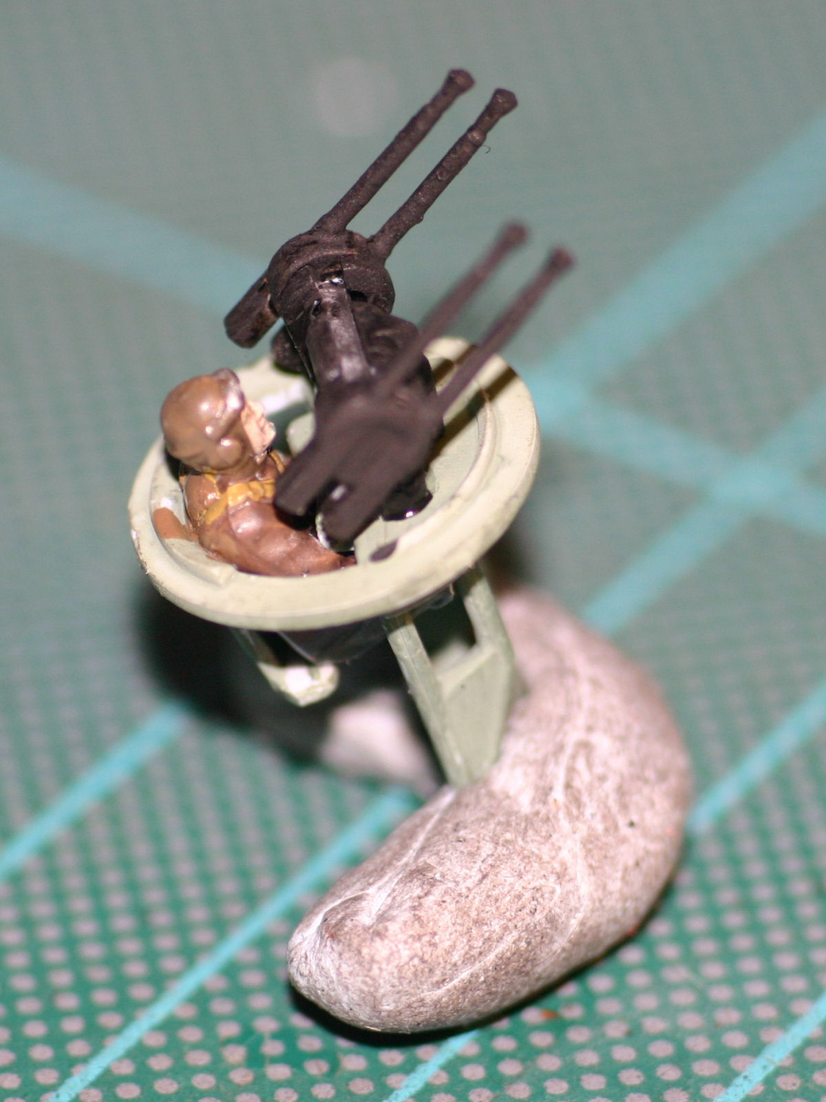 Airfix 2069 1/72 Defiant Mk.I Build Image 08