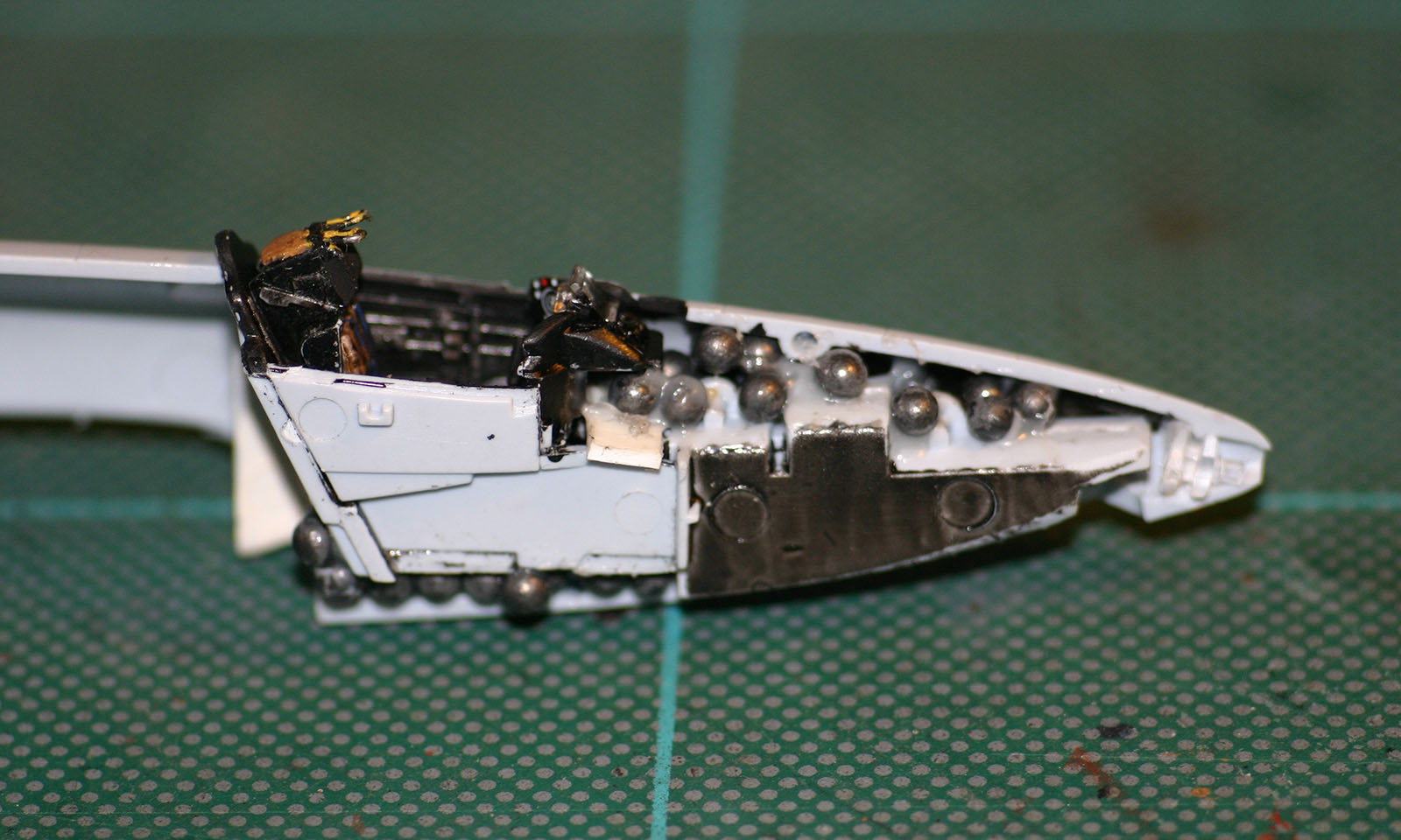 Airfix 4003 1/72 Swift FR.5 Build Image 09